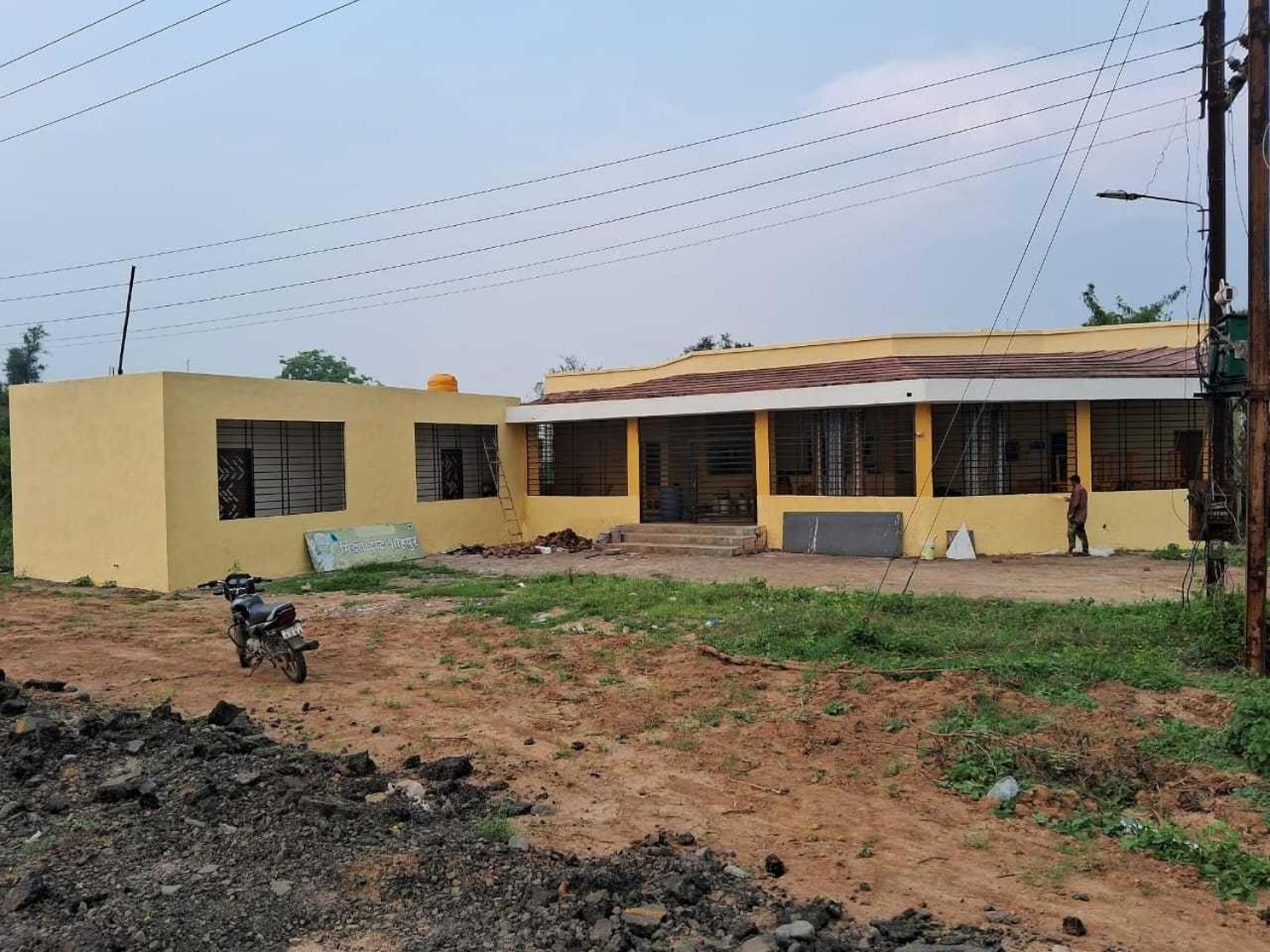 Hotel O Midwaytreat Burhanpur