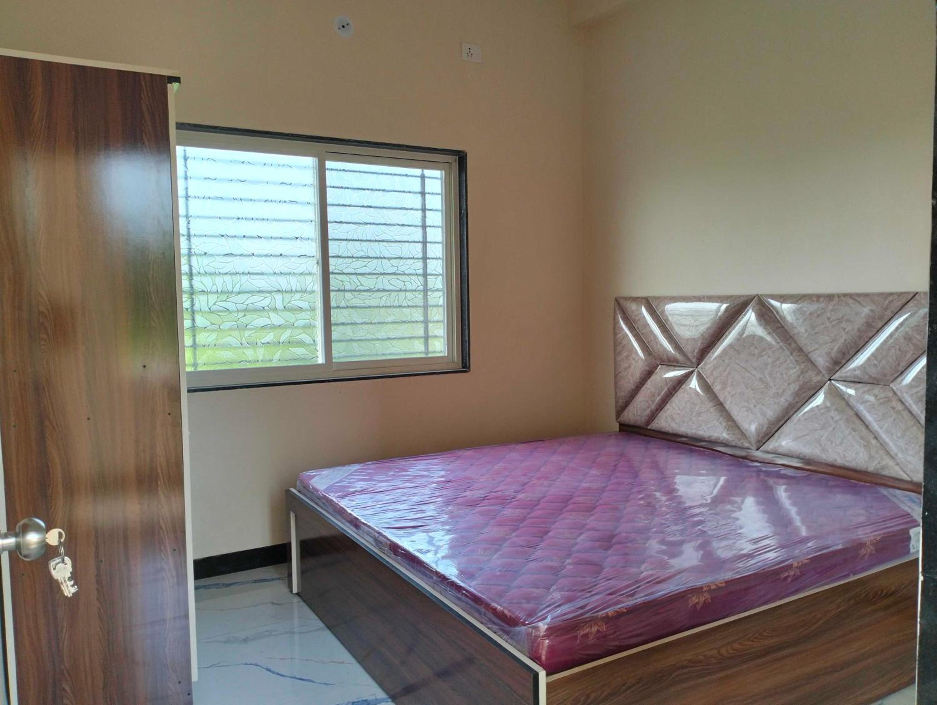 Hotel O Midwaytreat Burhanpur