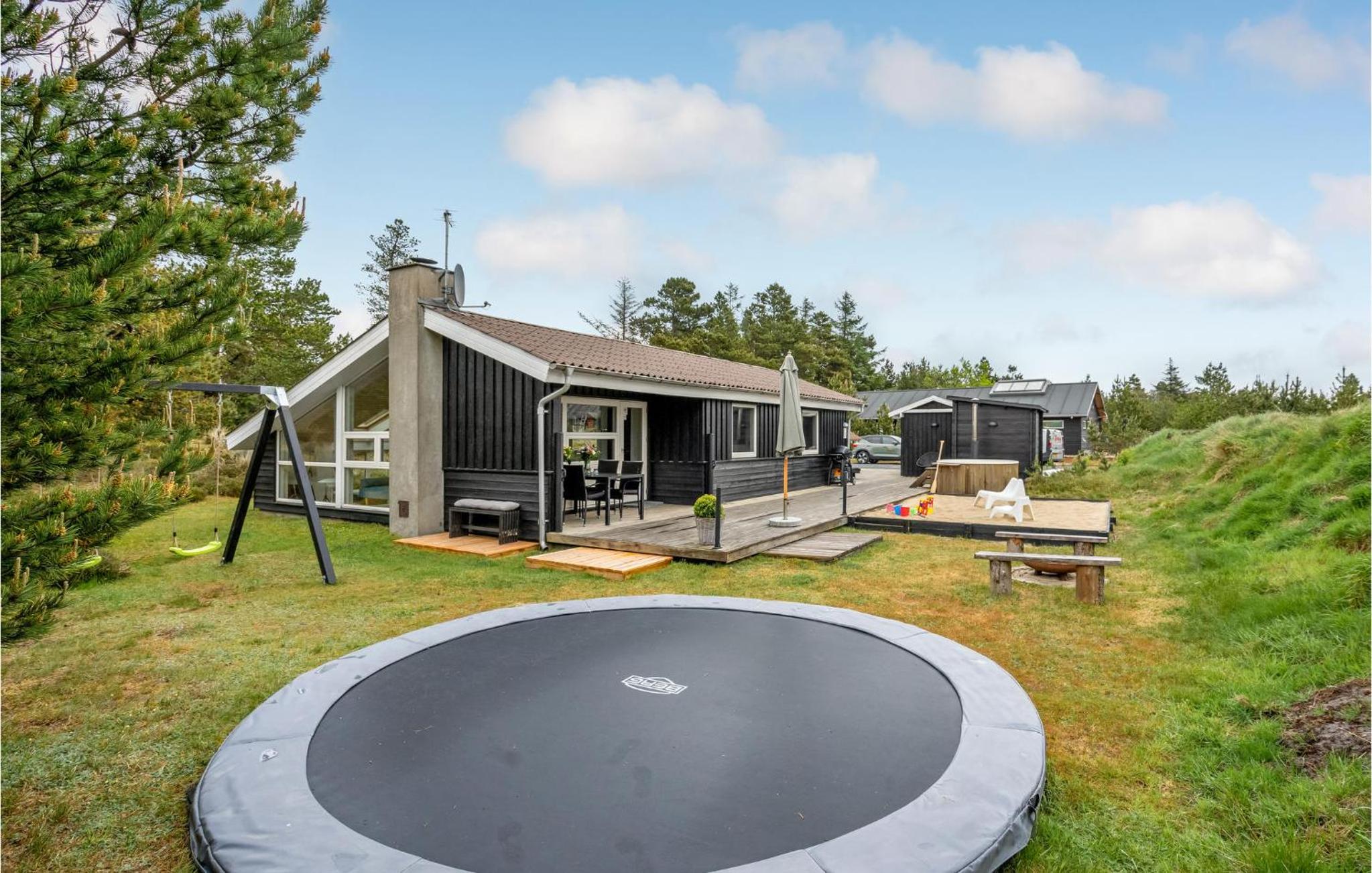 Awesome Home In Blåvand With Sauna