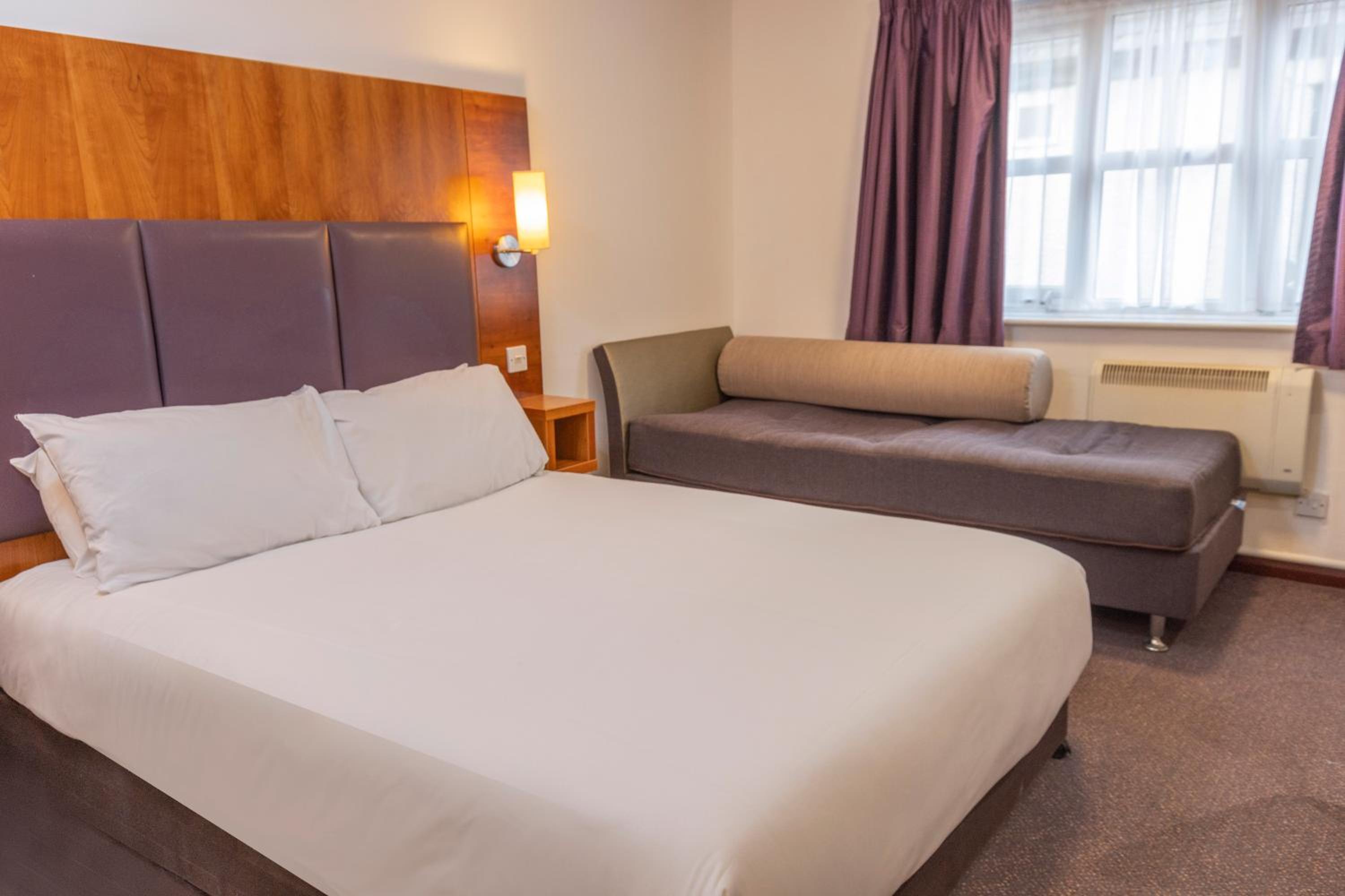 Knutsford Vacations - Casa Mere Manchester Airport, Knutsford, Sure Collection by Best Western - Property Image 2