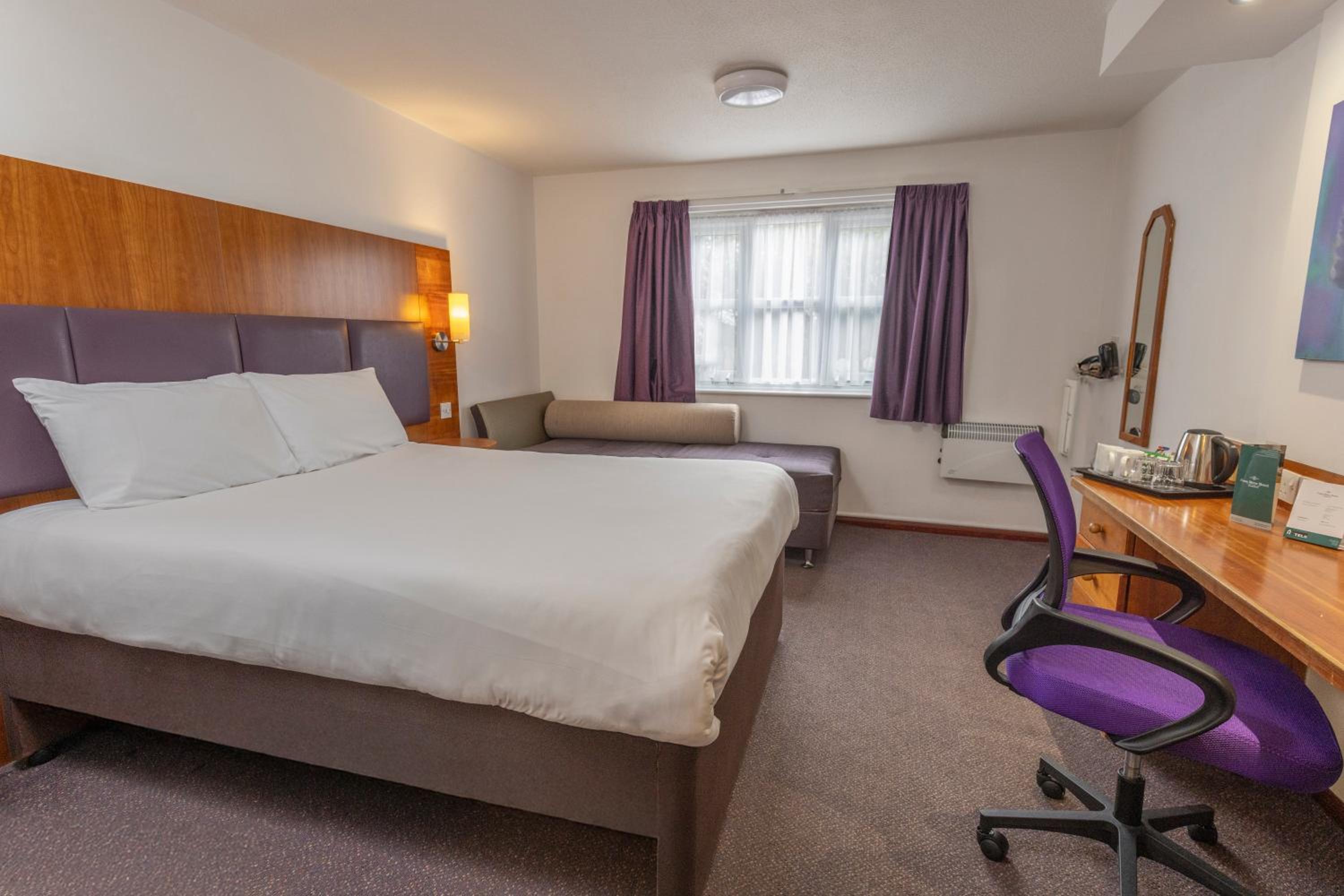 Knutsford Vacations - Casa Mere Manchester Airport, Knutsford, Sure Collection by Best Western - Property Image 3