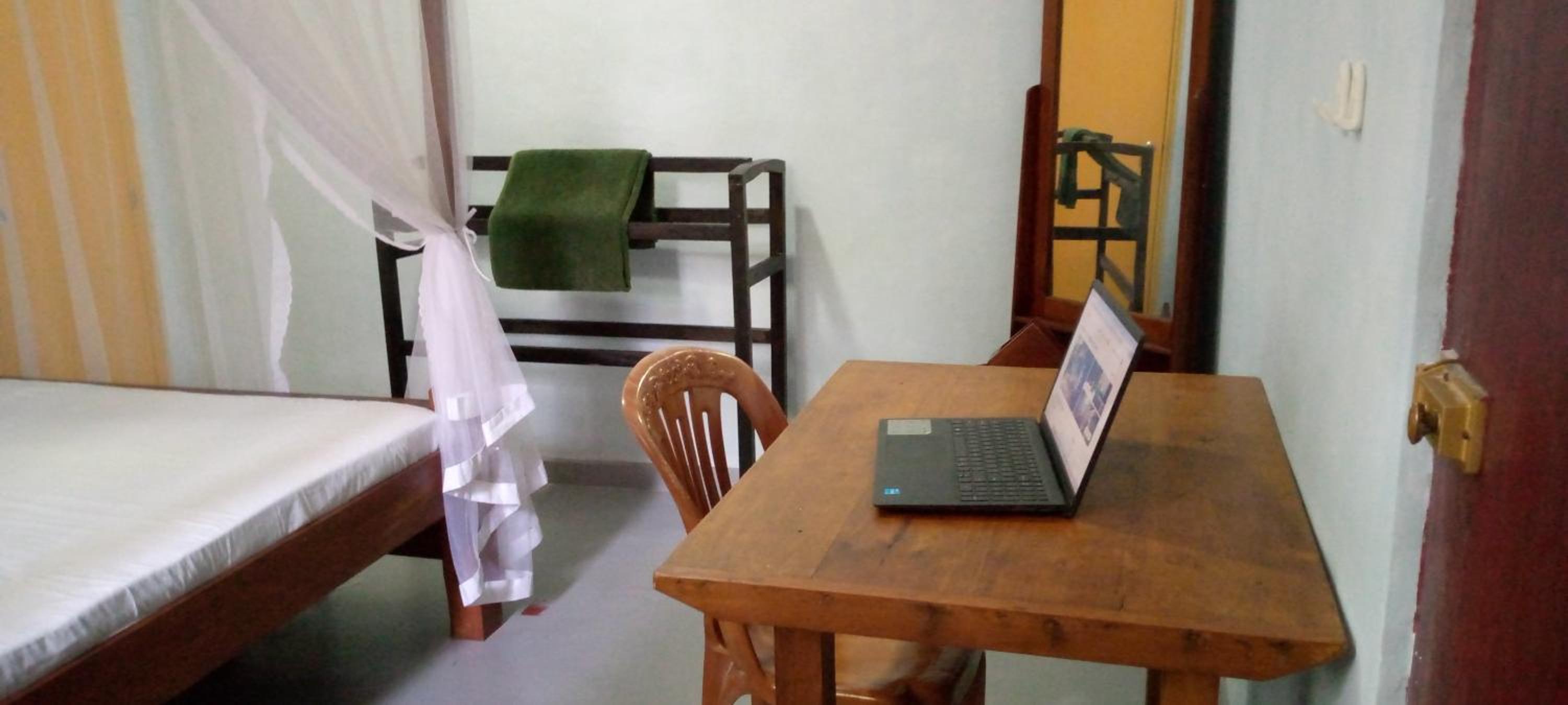 Pathum Lodge in Midigama East Southern