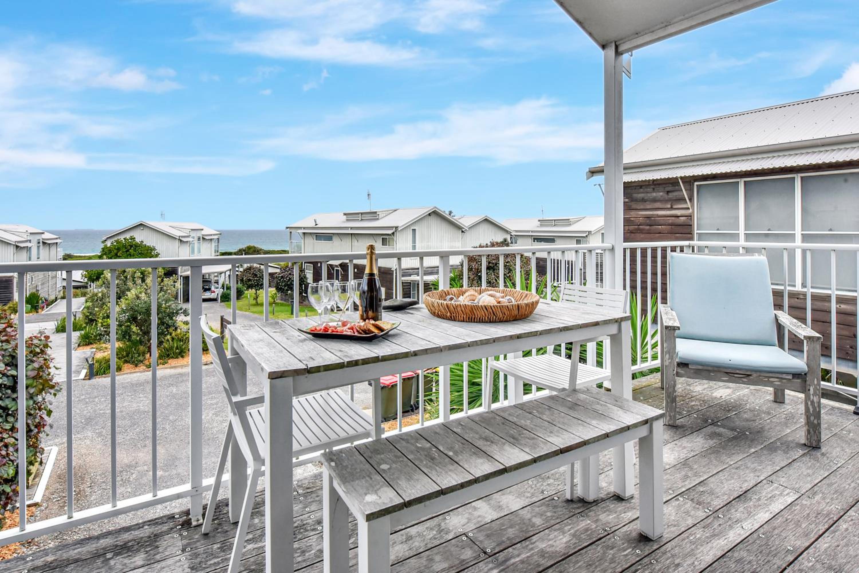 Caves Beach Villa Bombora