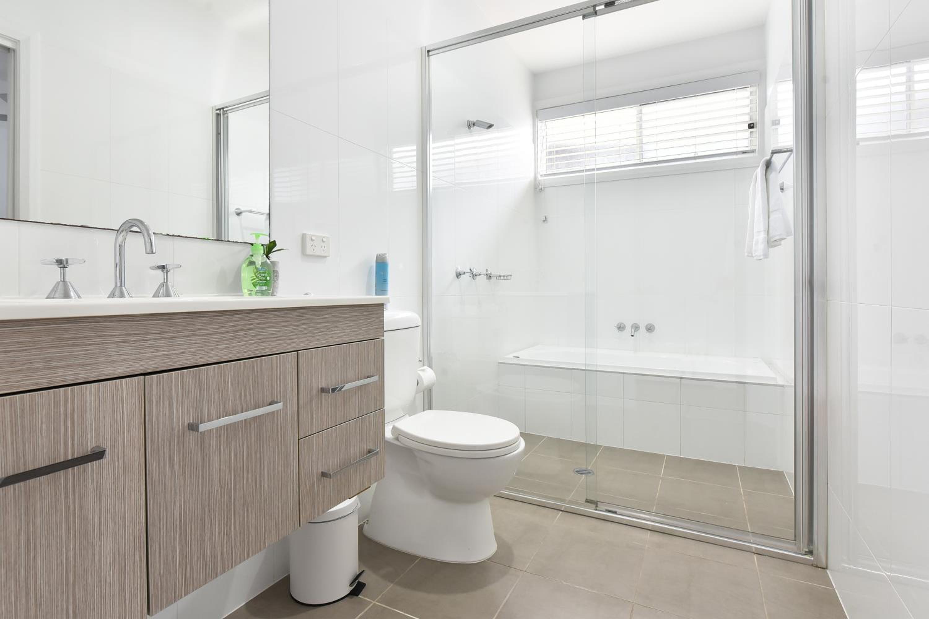 Caves Beach Villa Bombora