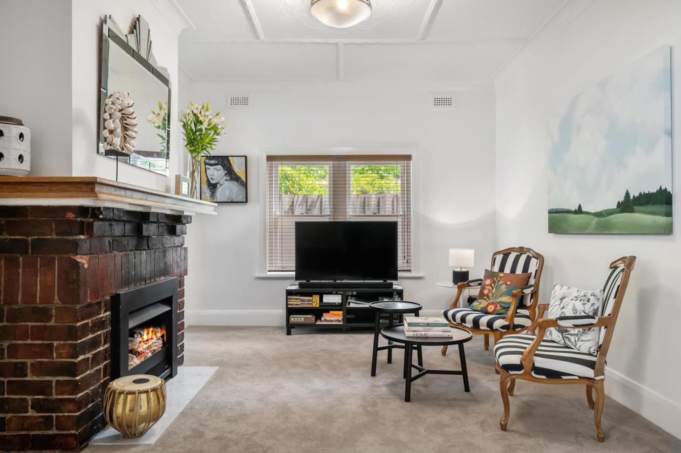 Two Terrific Albert Park Apartments