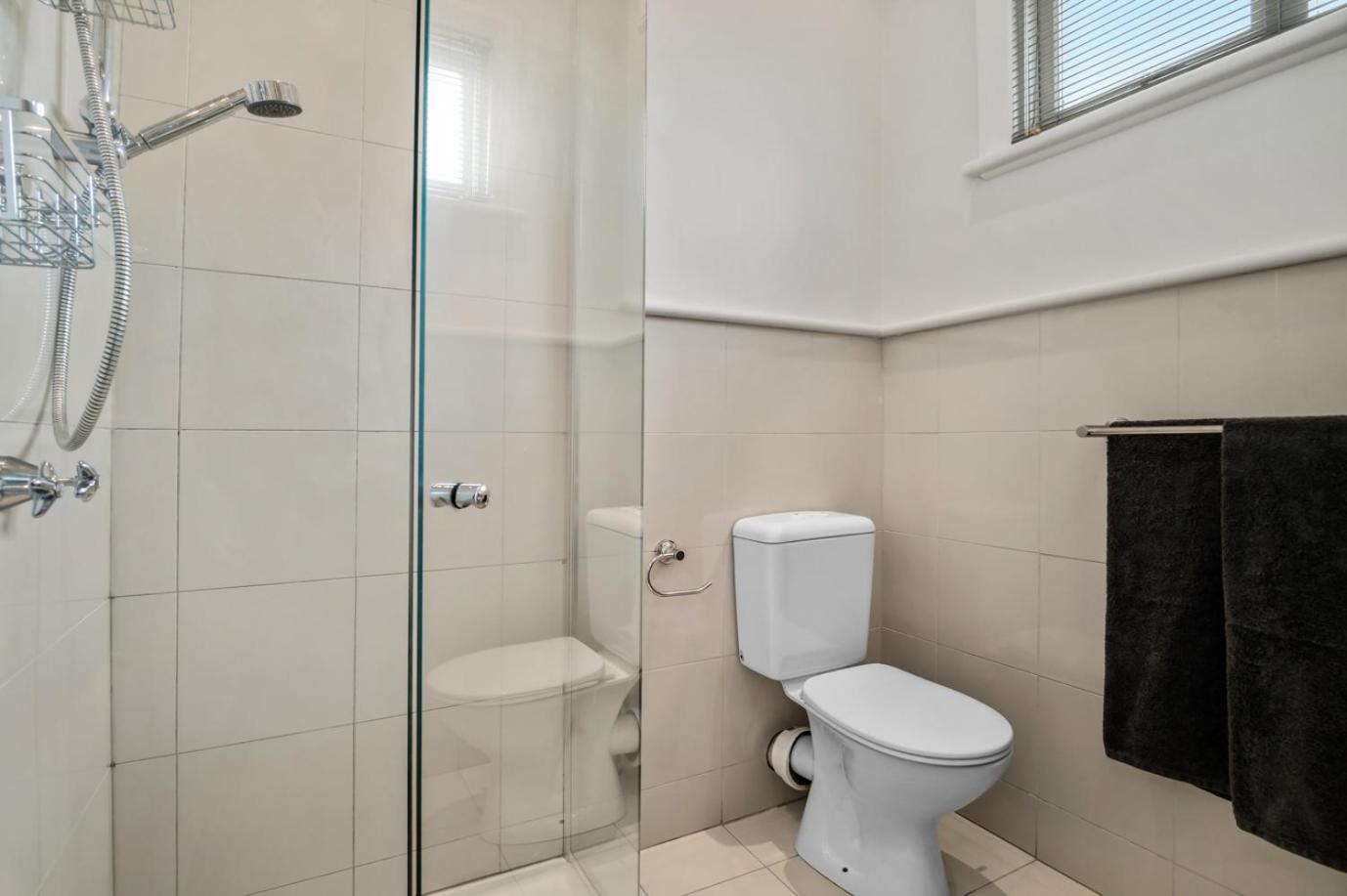 Two Terrific Albert Park Apartments