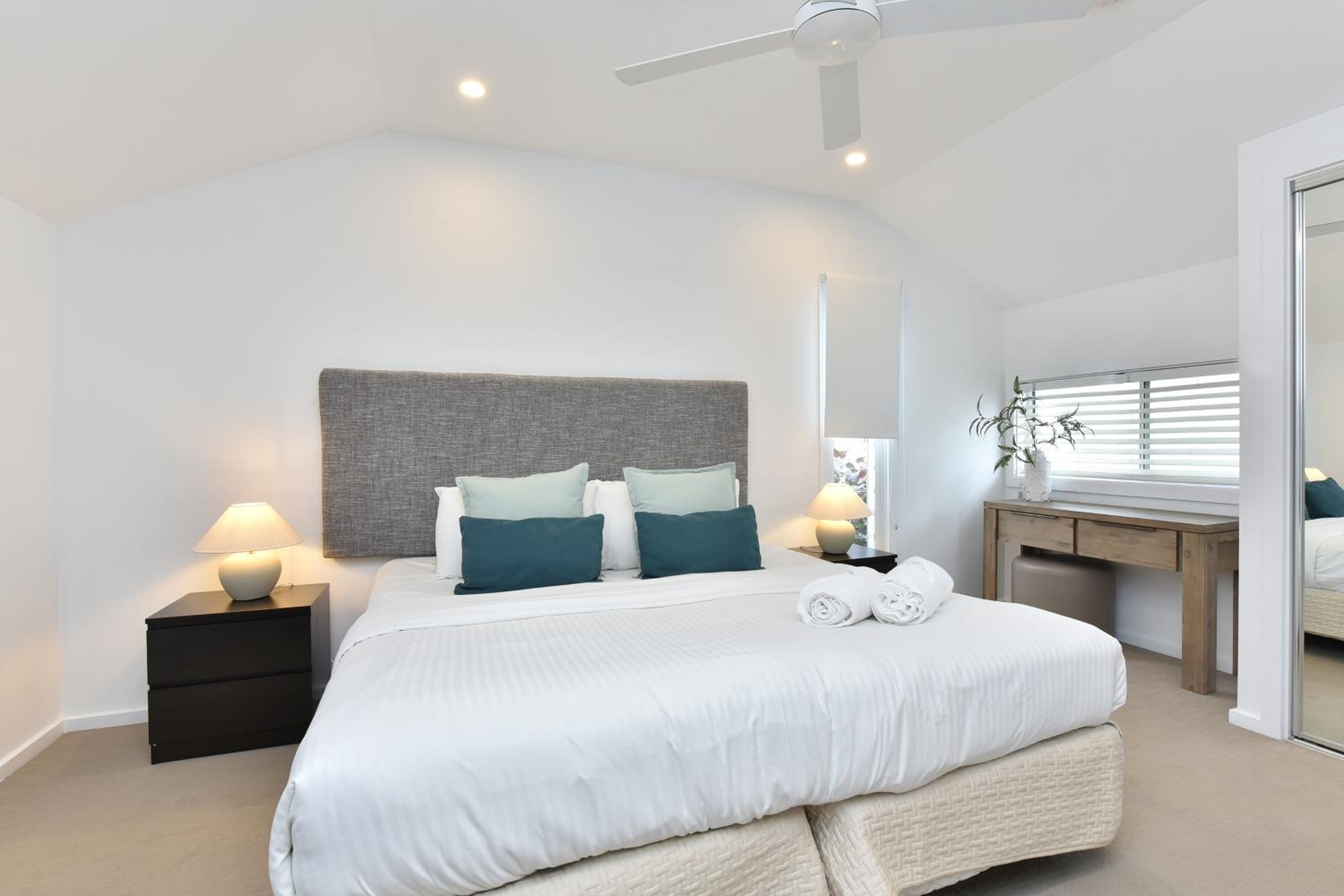 Caves Beach Villa Bombora