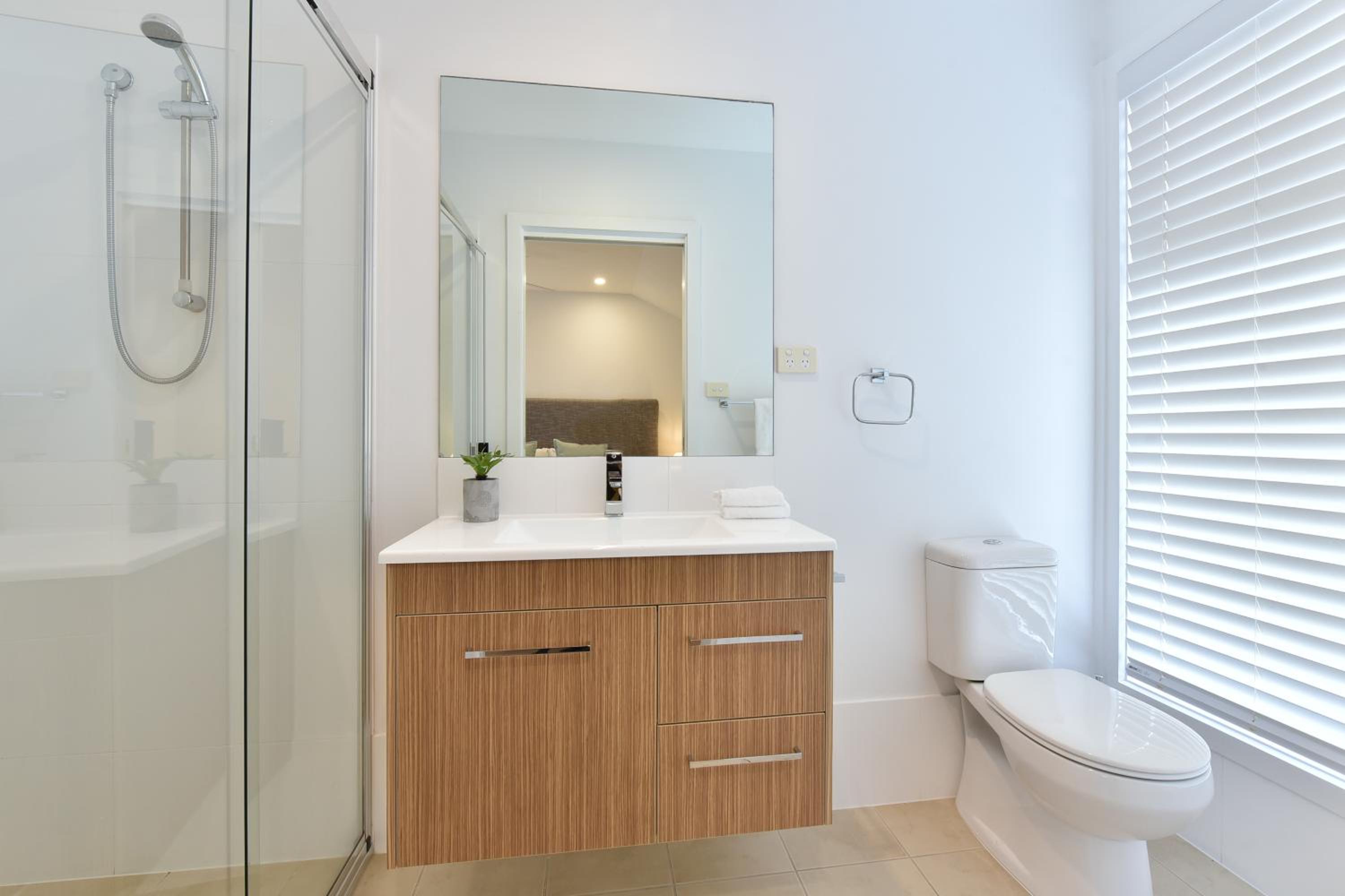 Caves Beach Villa Bombora