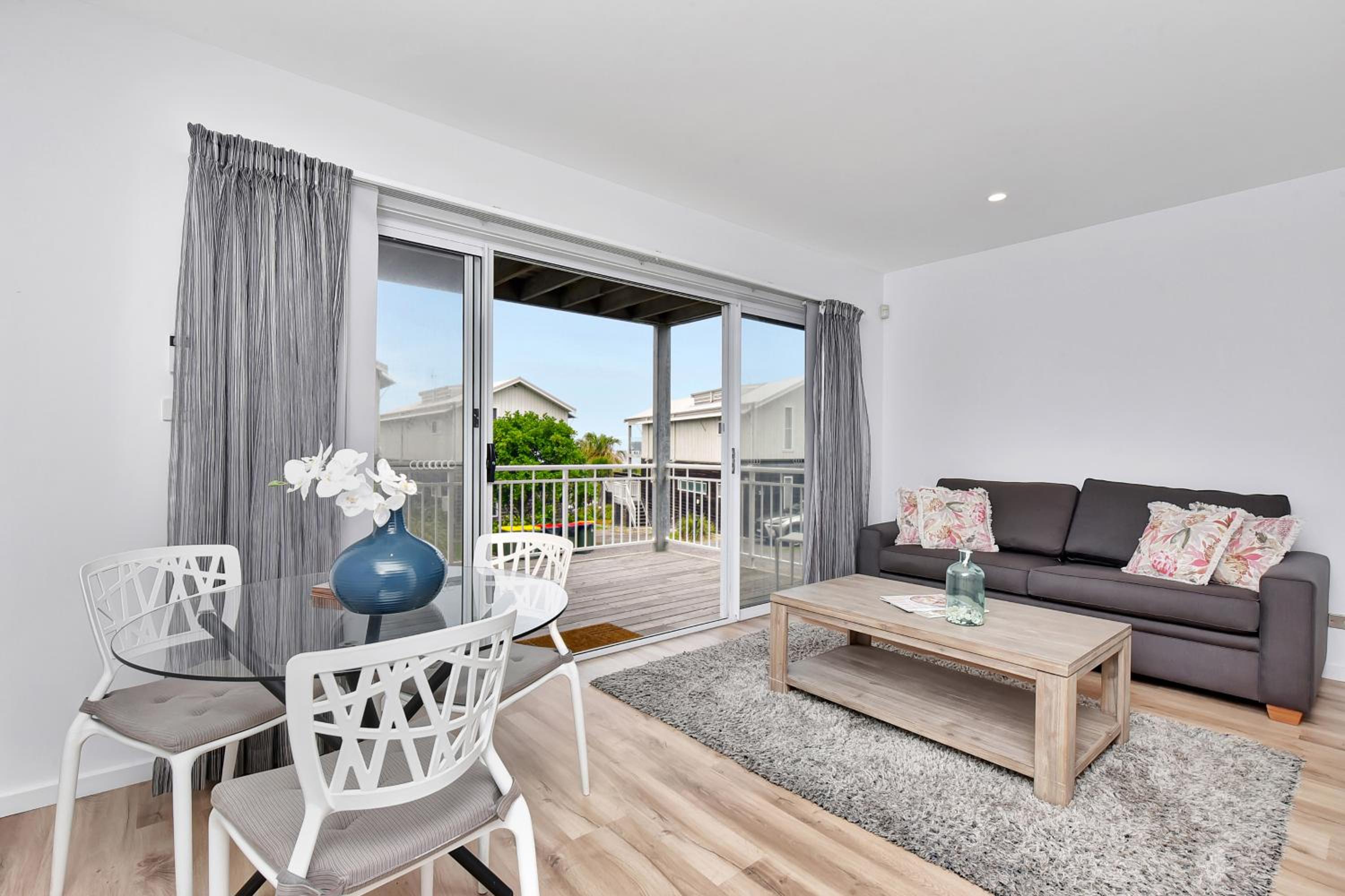 Caves Beach Villa Bombora