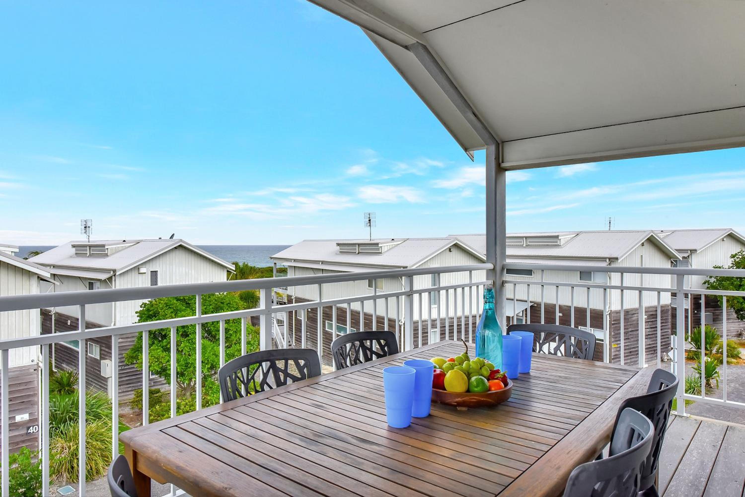 Caves Beach Villa Bombora