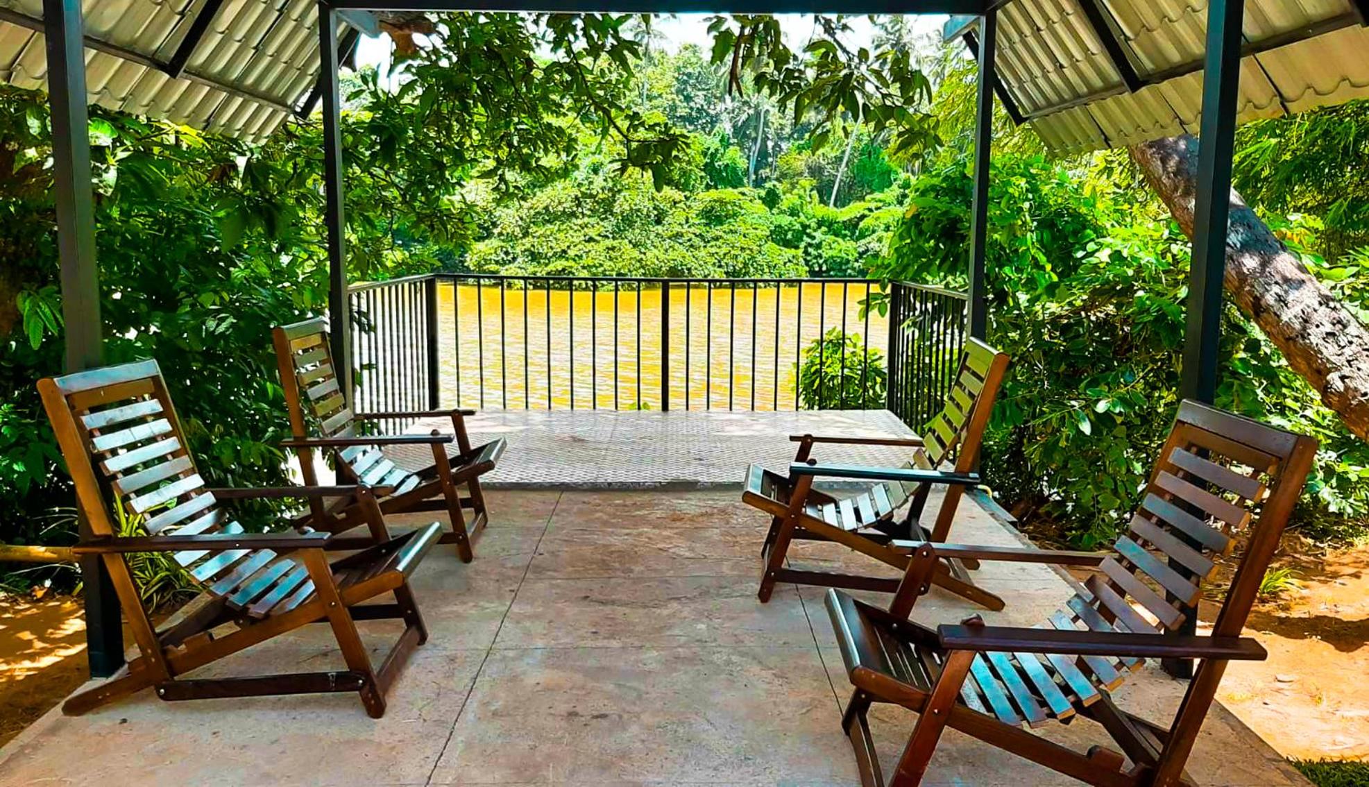 Luxury 4BR Apartment - Riverclose Villa view 2