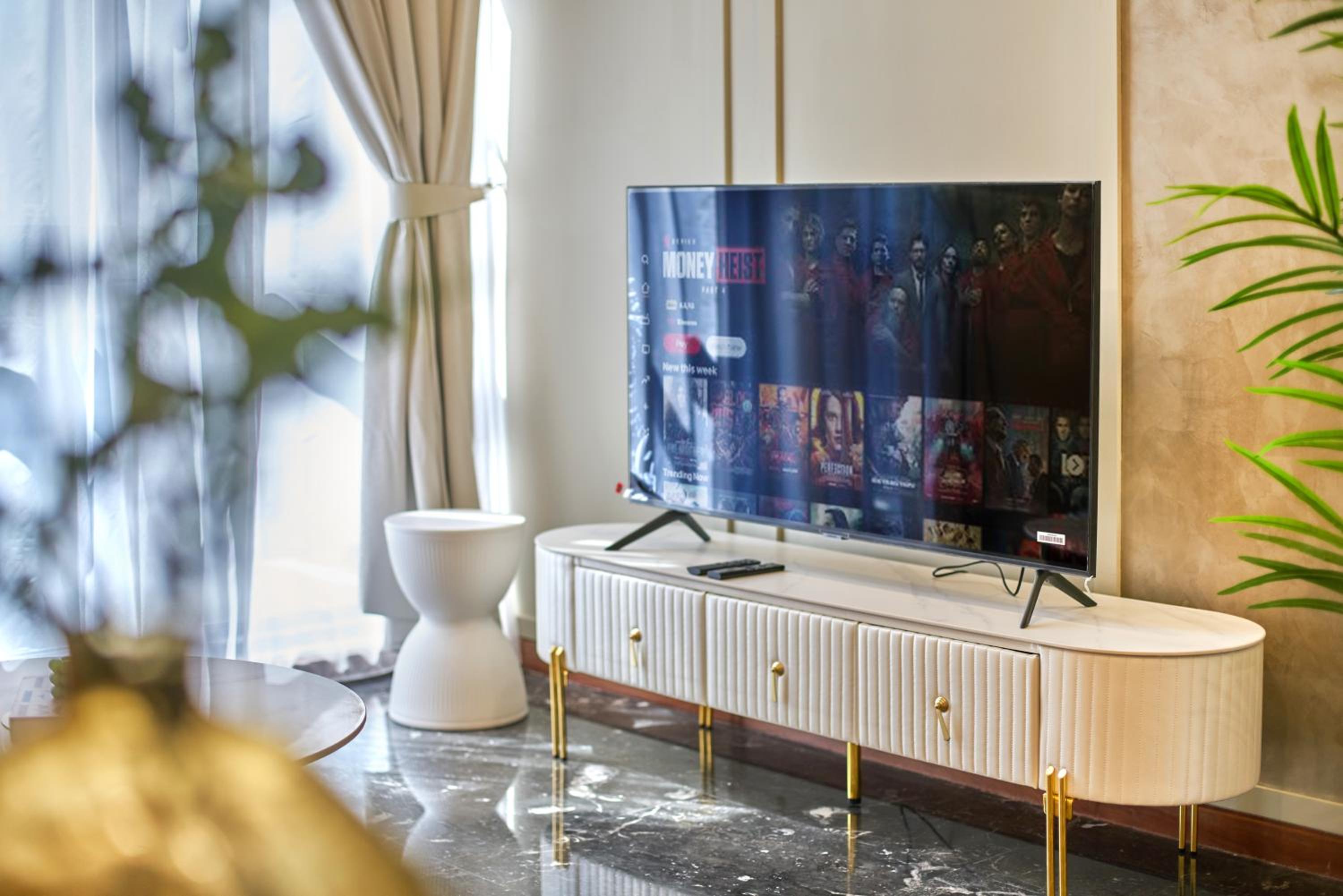Royce Residence KLCC, Kuala Lumpur City Center, COBNB
