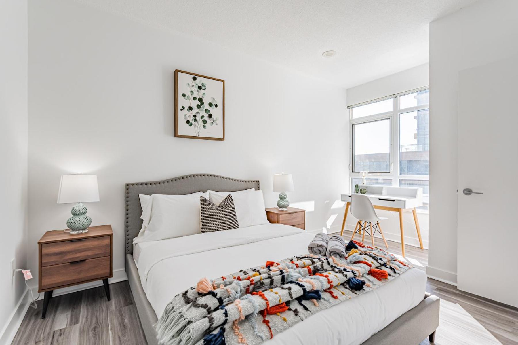 Dan Leckie Apartments