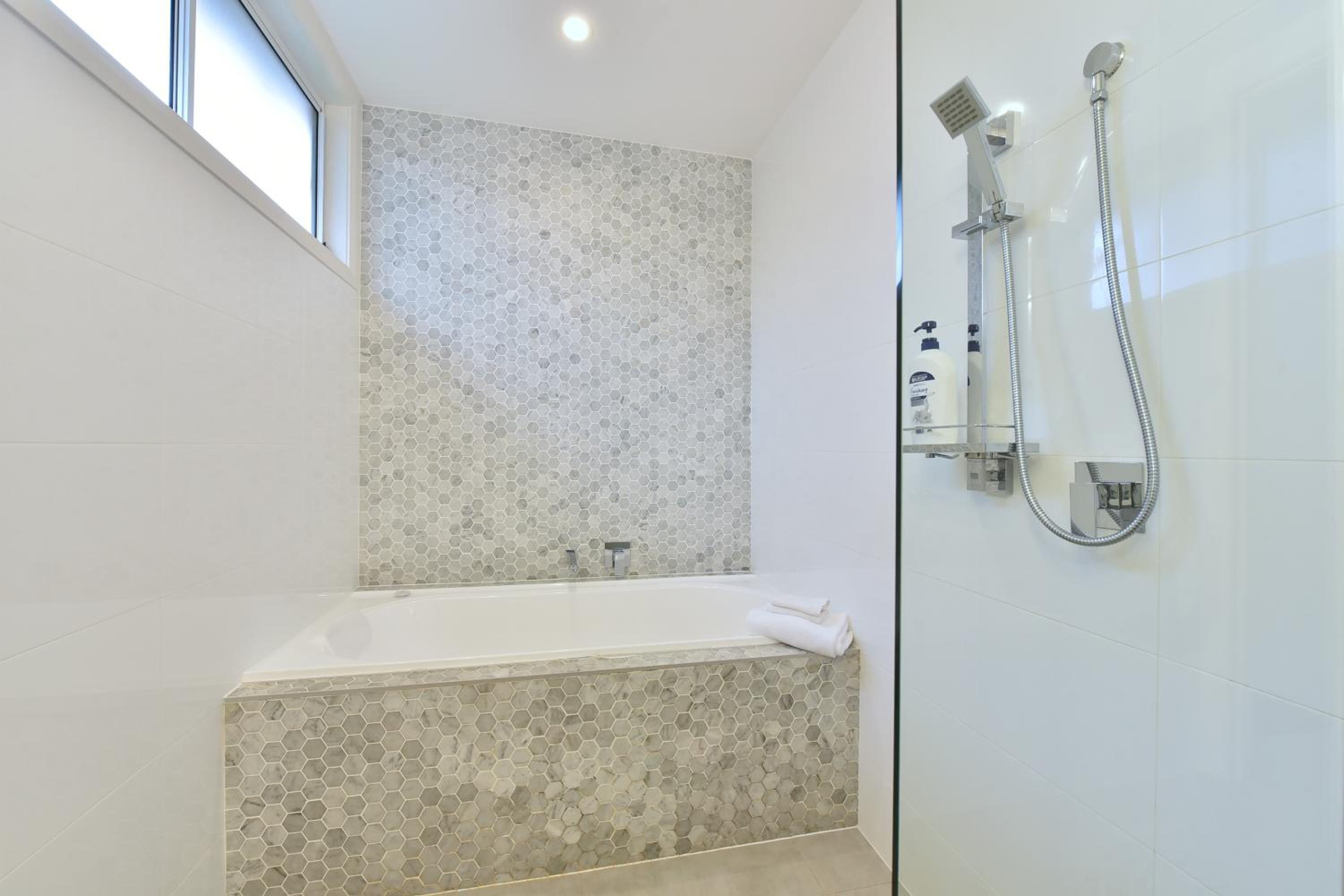Caves Beach Villa Bombora