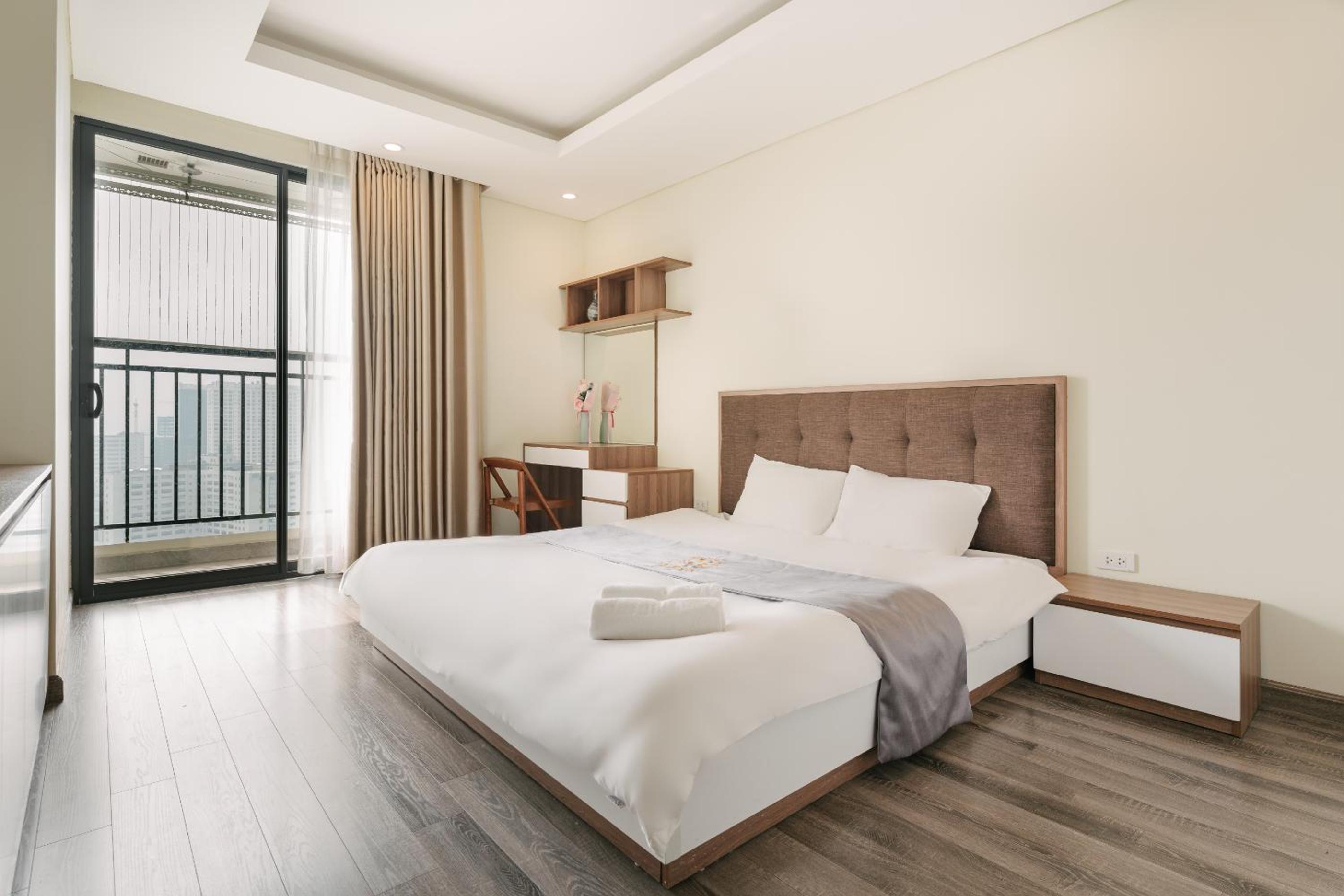 H-Vista Suites - Hongkong Tower