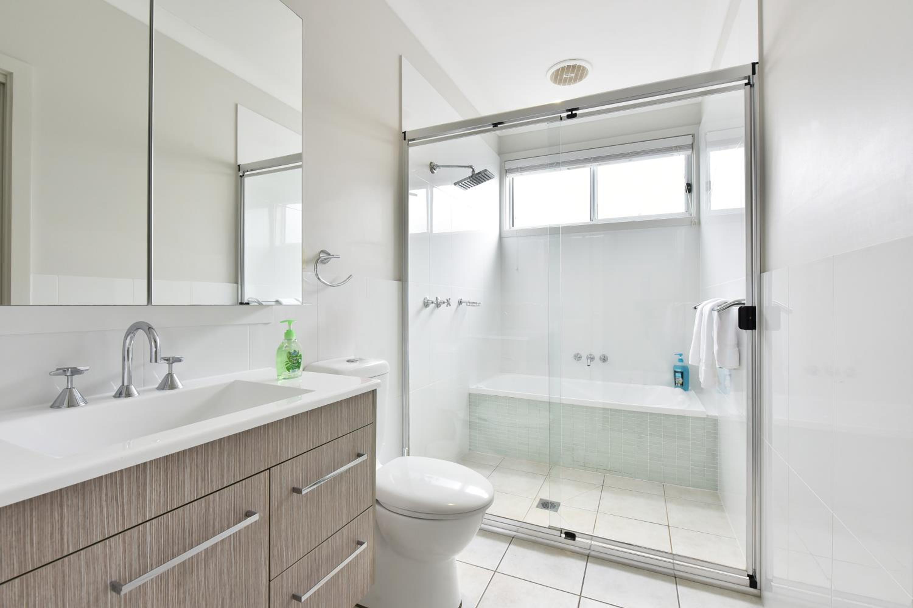 Caves Beach Villa Bombora