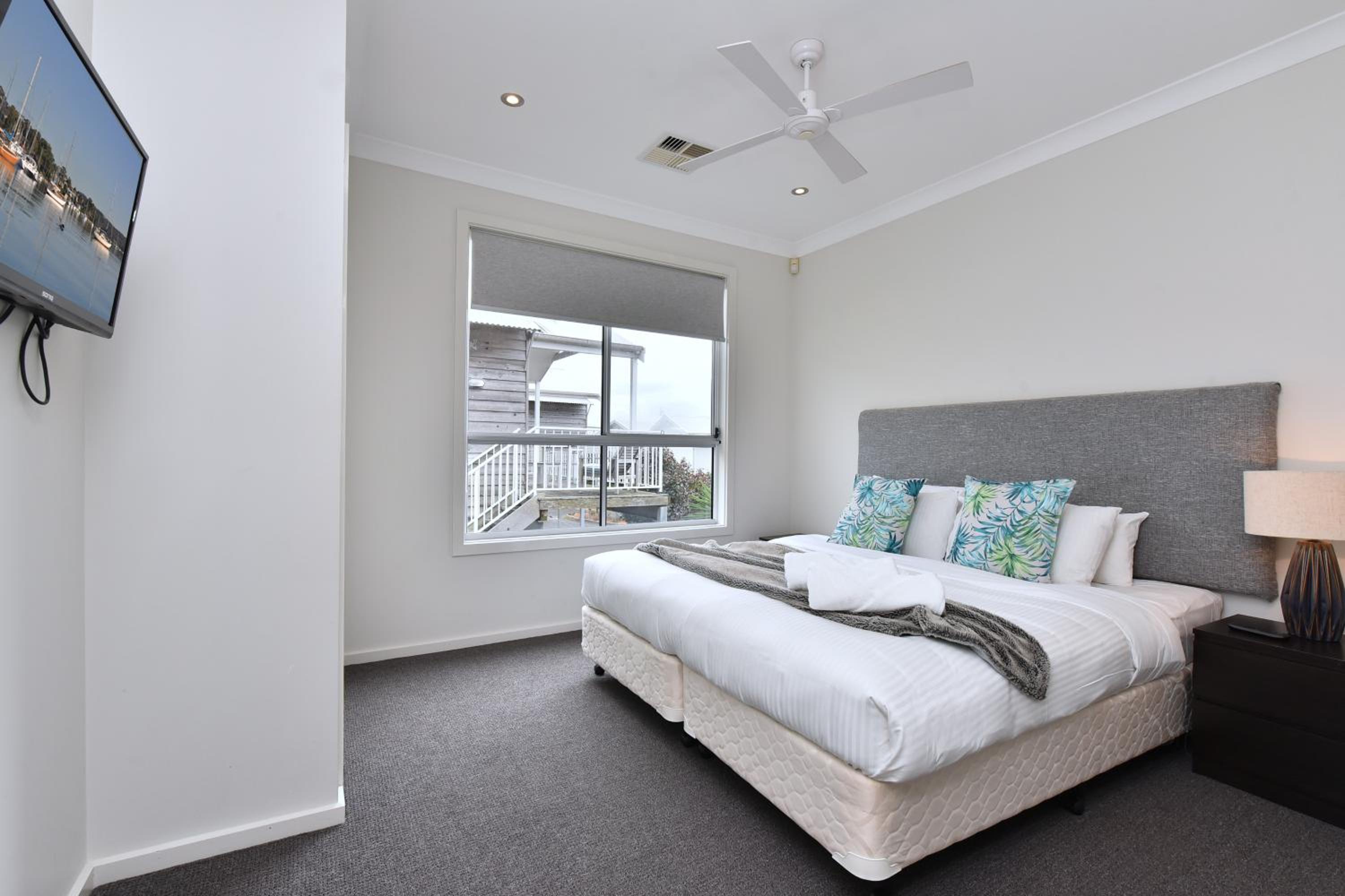 Caves Beach Villa Bombora