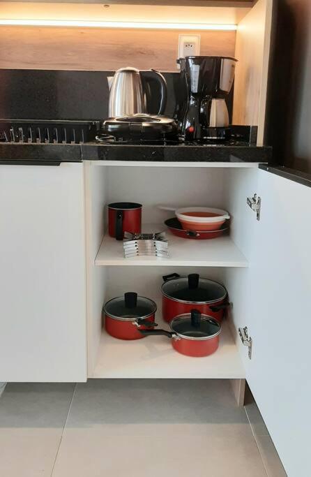 Studio Xavante 615A - com garagem, portaria 24h e uma vista linda!