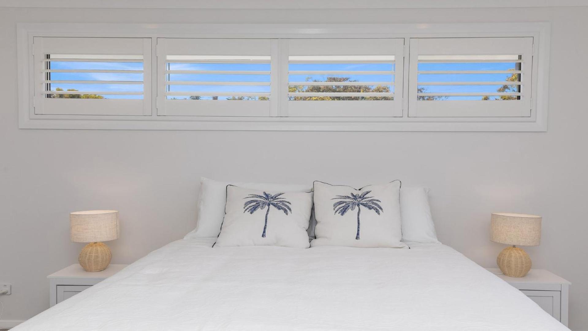 'Coastal Ambience' by HolidayCo