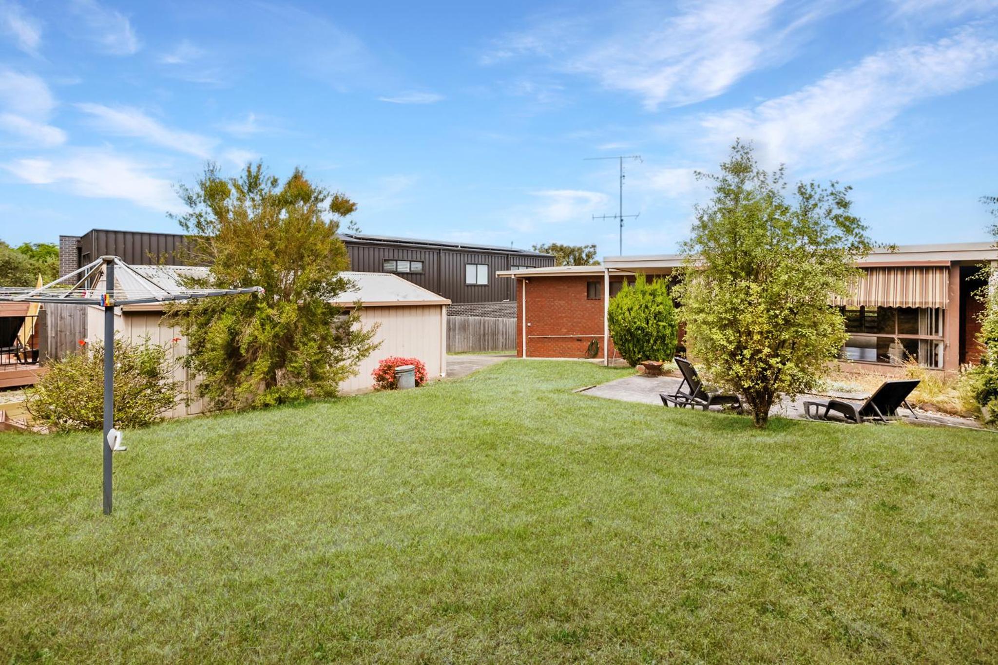 Bluff Views, Pet Friendly, Large Secure Yard