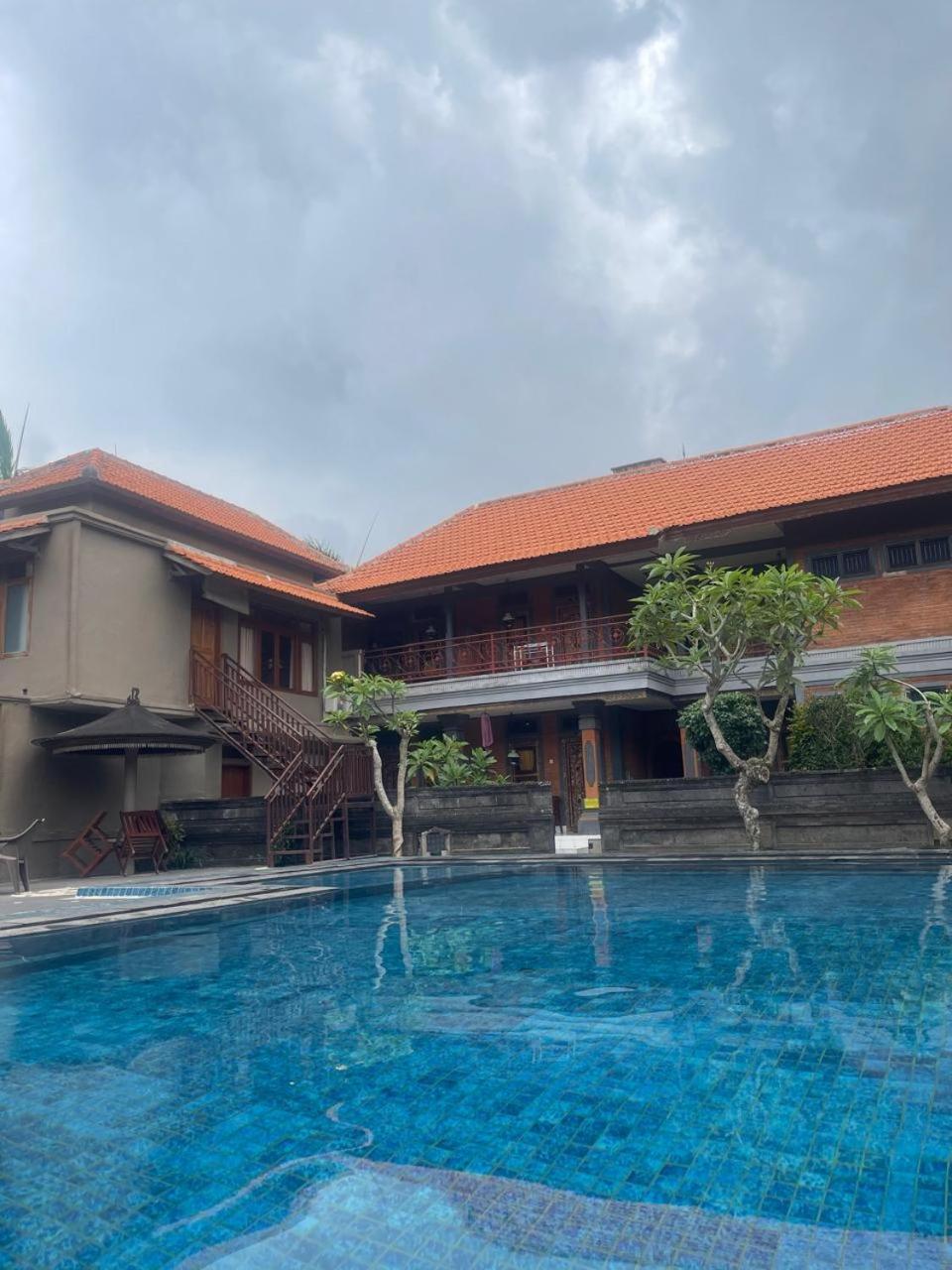 Pande Permai Bungalows