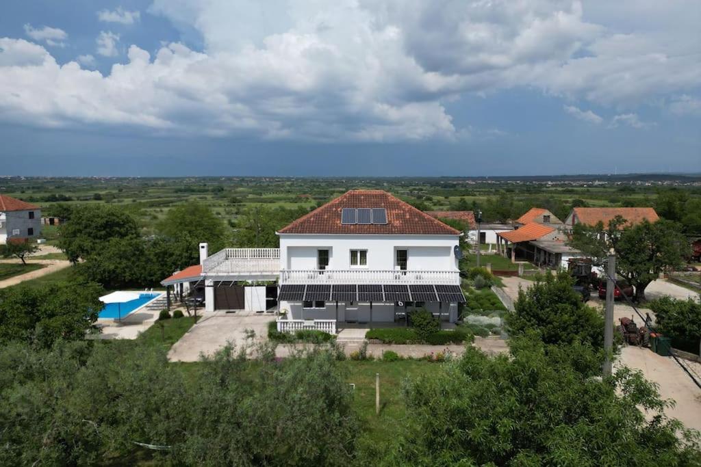 Vila Maslina