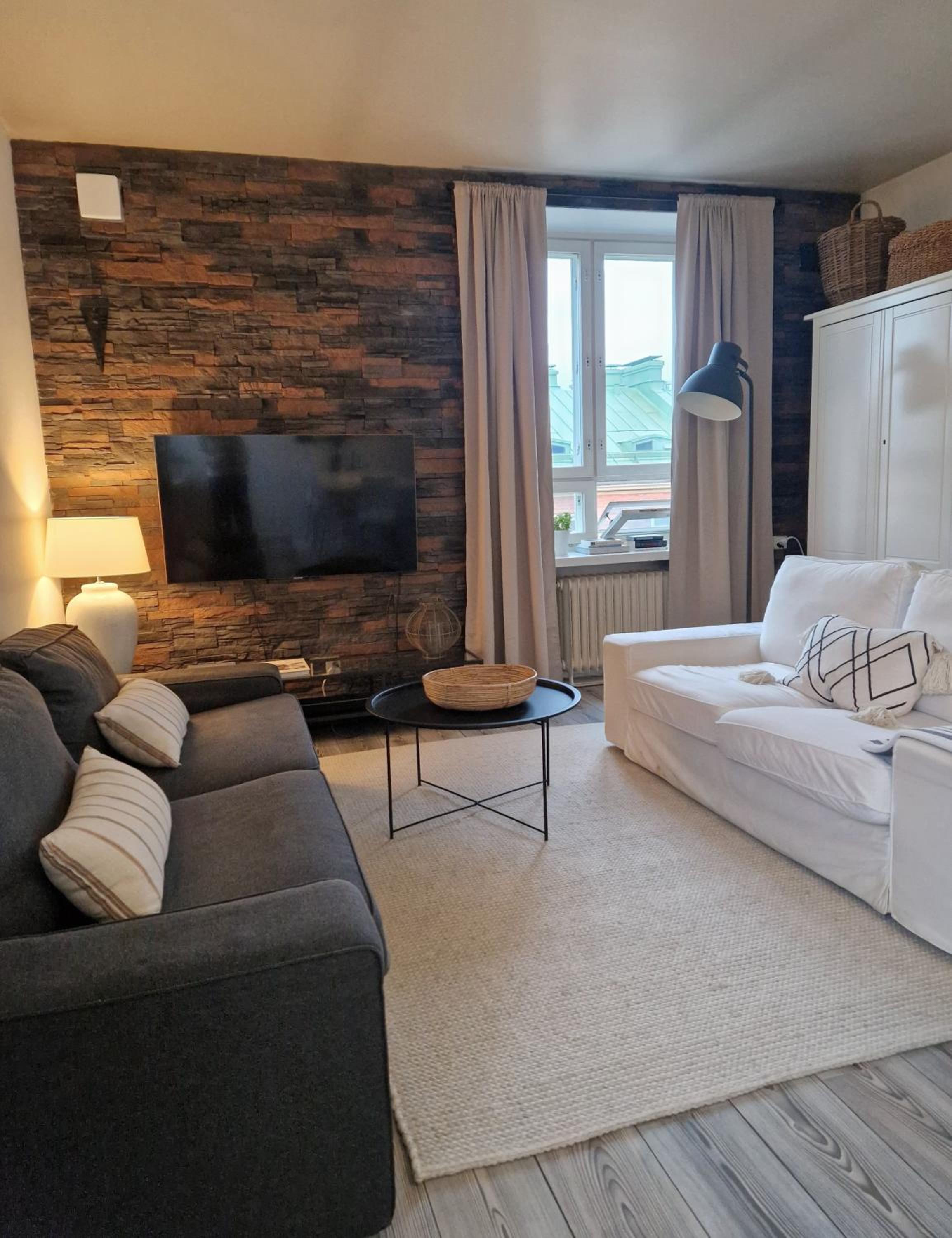 Hima Apartment Stockholm with parking