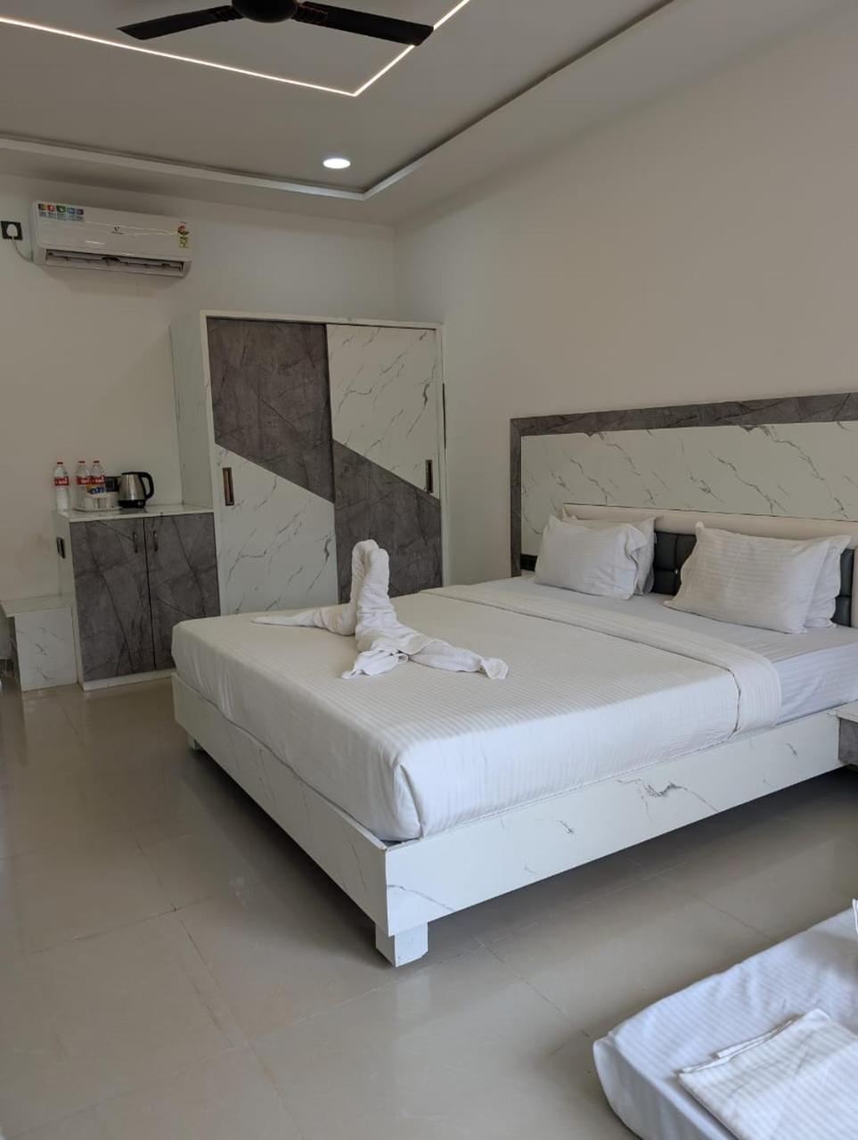Shaan Coco Palms Beach Resort
