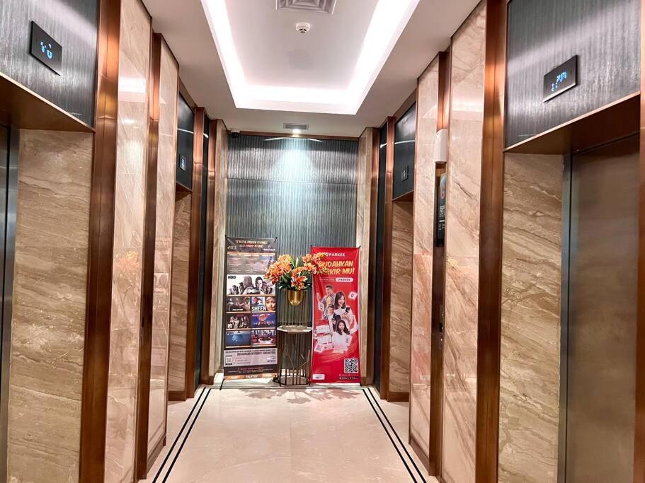 2 Bedroom Pollux Batam City Central - Free WIFI Netflix view 5