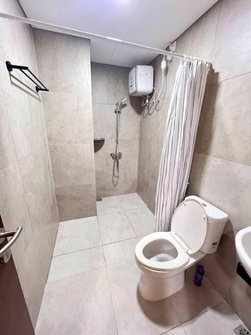 2 Bedroom Pollux Batam City Central - Free WIFI Netflix view 3