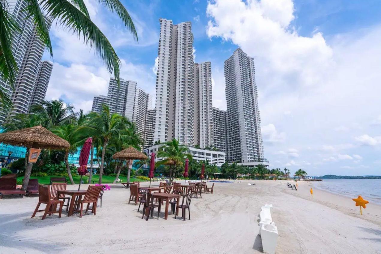 SeaView Danga Bay Gateway Relax with Fee Parking for 8-10 Guest