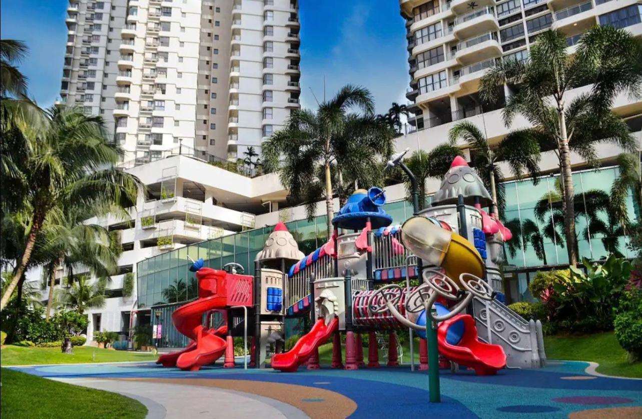SeaView Danga Bay Gateway Relax with Fee Parking for 8-10 Guest