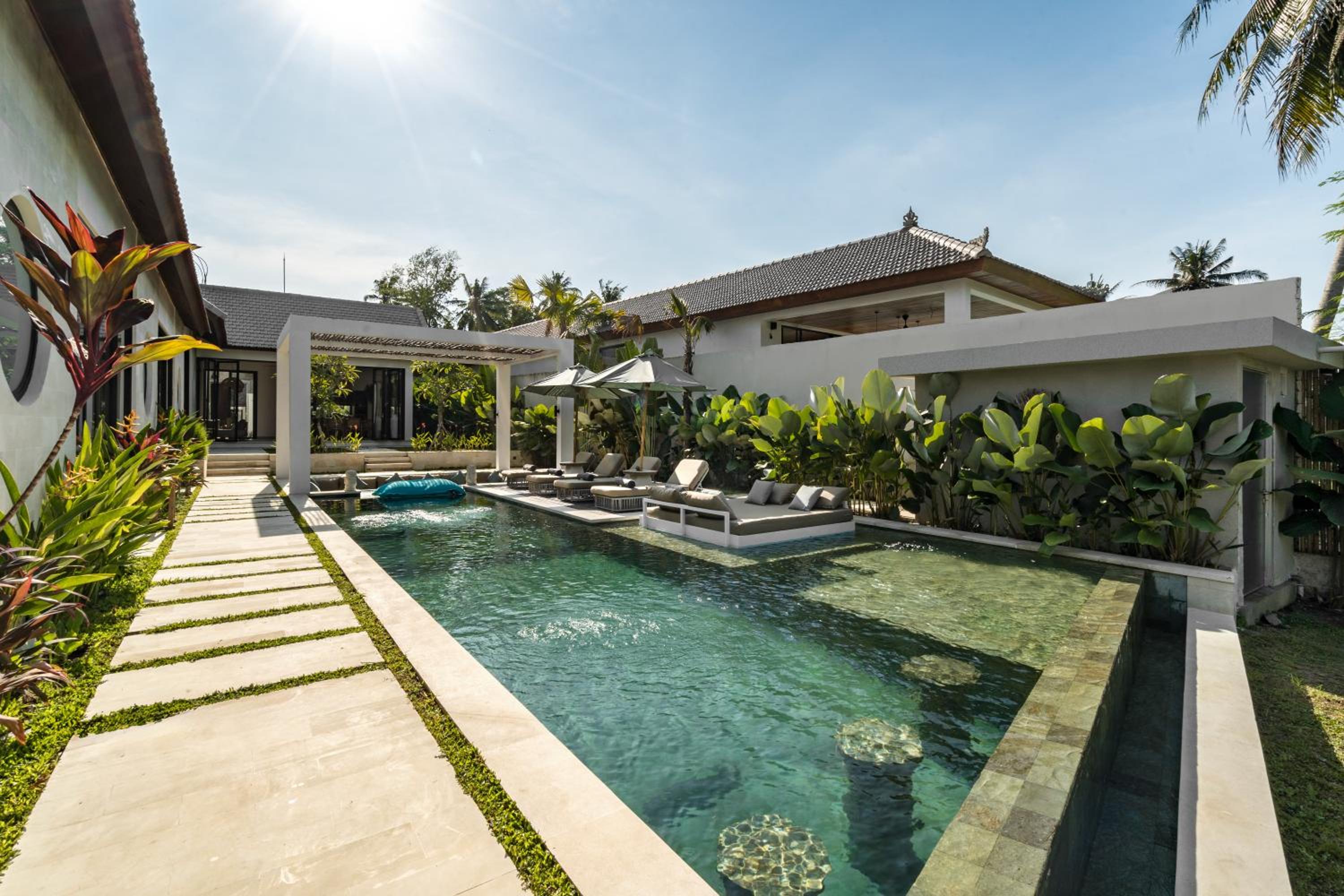 Villa Nwantiti by BaliSuperHost