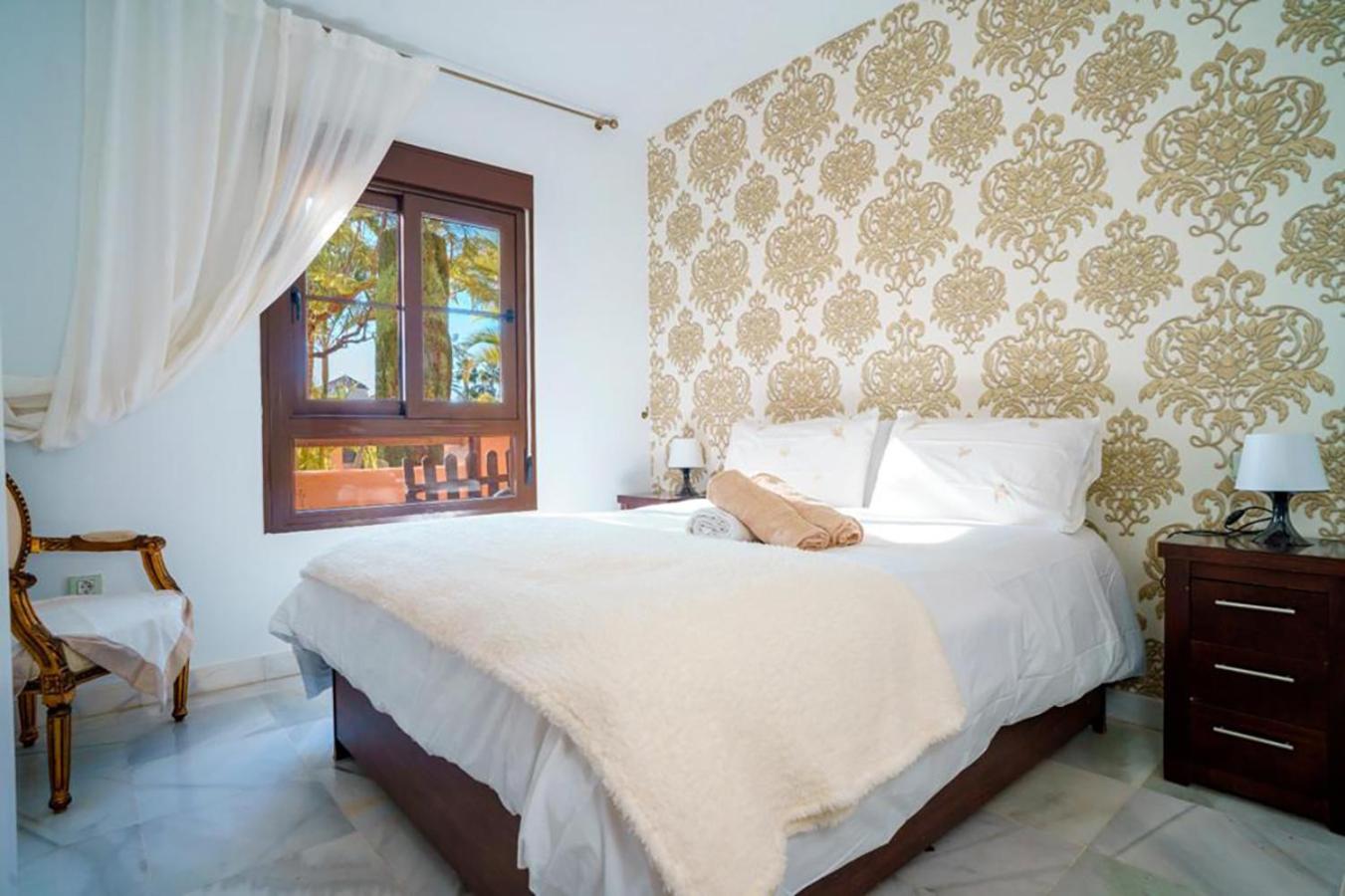 Stunning 3BR in Hacienda Del Sol Beach & Pool view 4