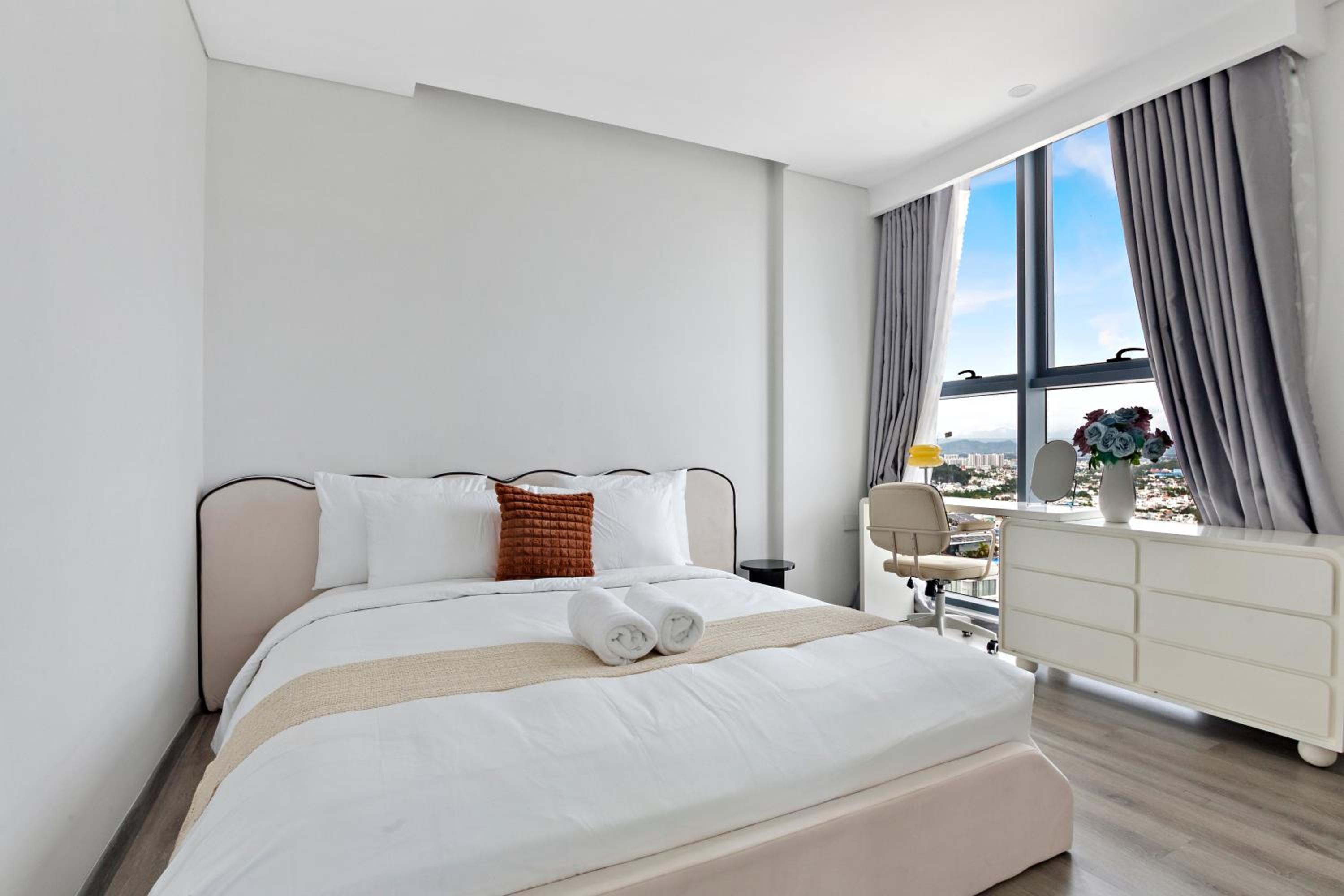 De Lora Marina Nha Trang view 2