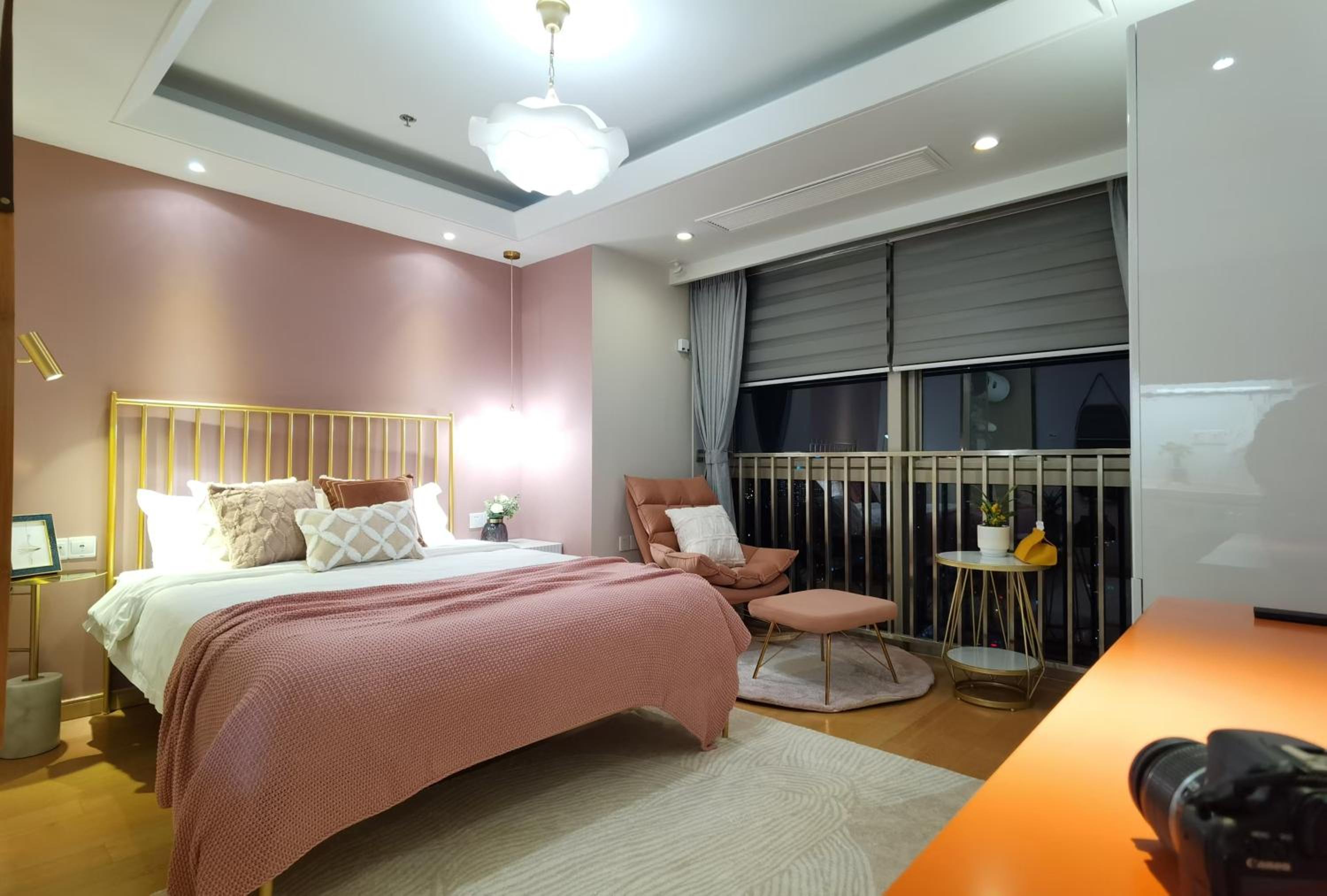 Shanghai Lerongju Boutique Apartment Metro Line 8 20meter