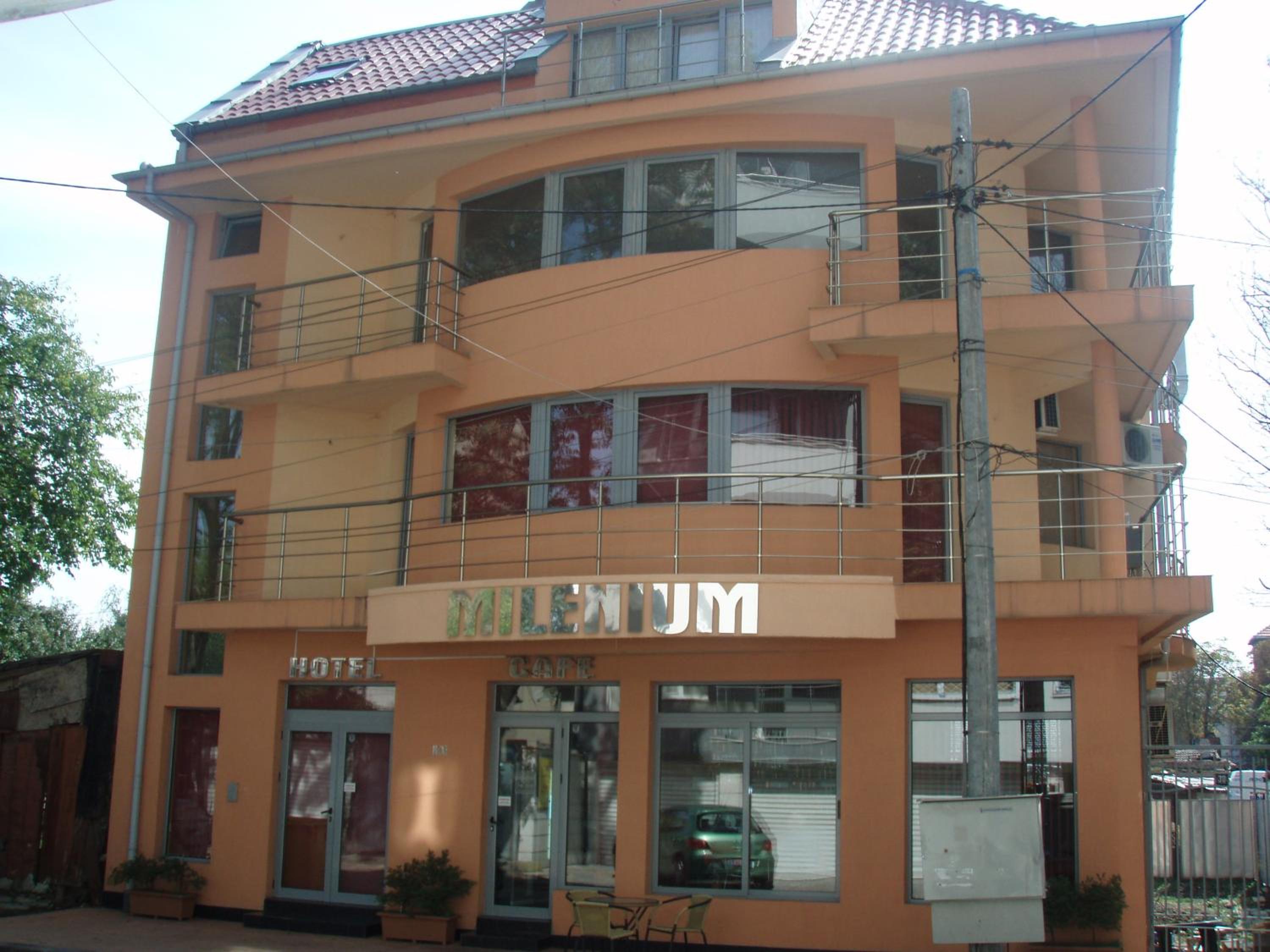 Hotel Milenium - Image 1