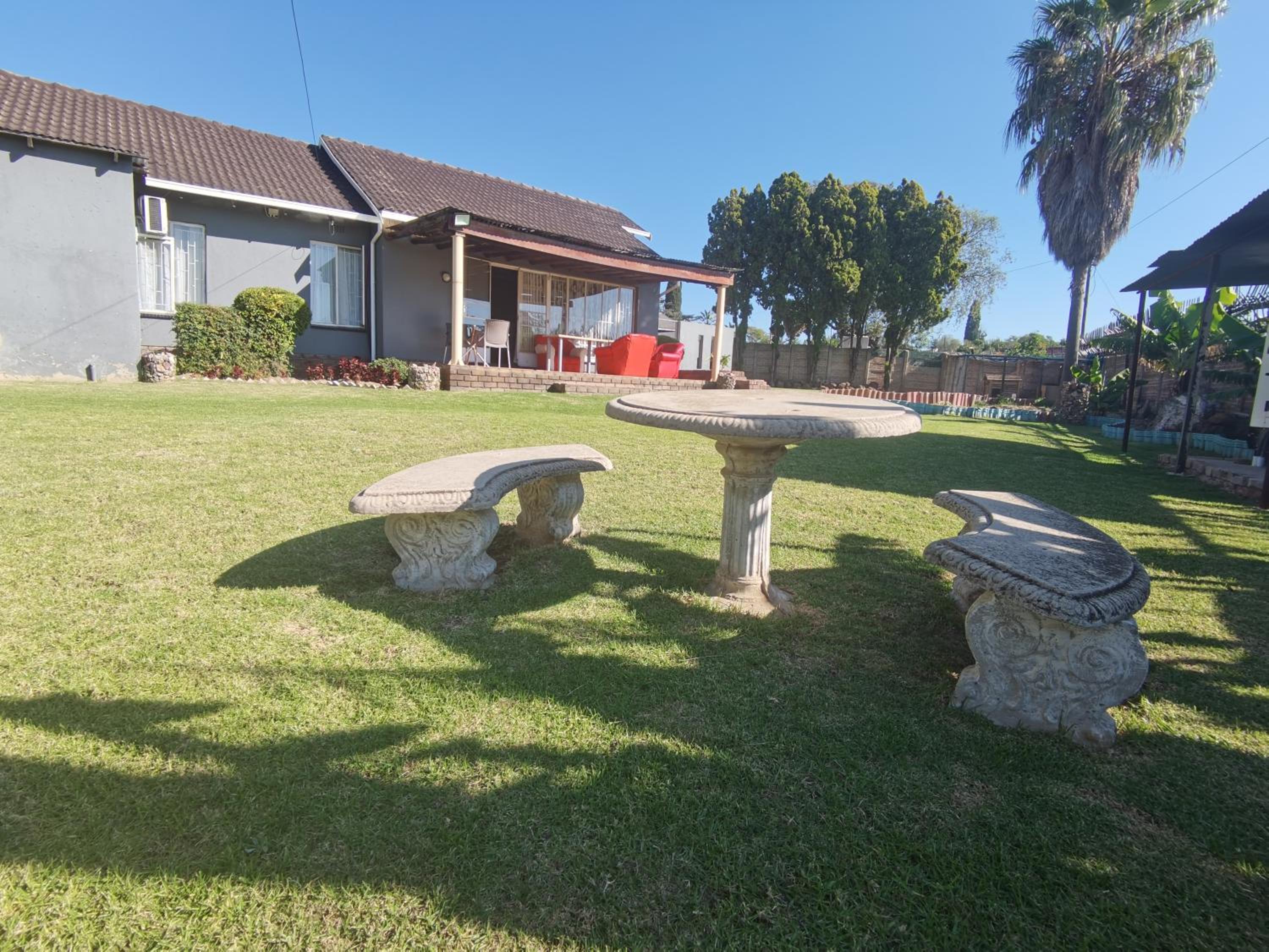 Alimop Bed and Breakfast