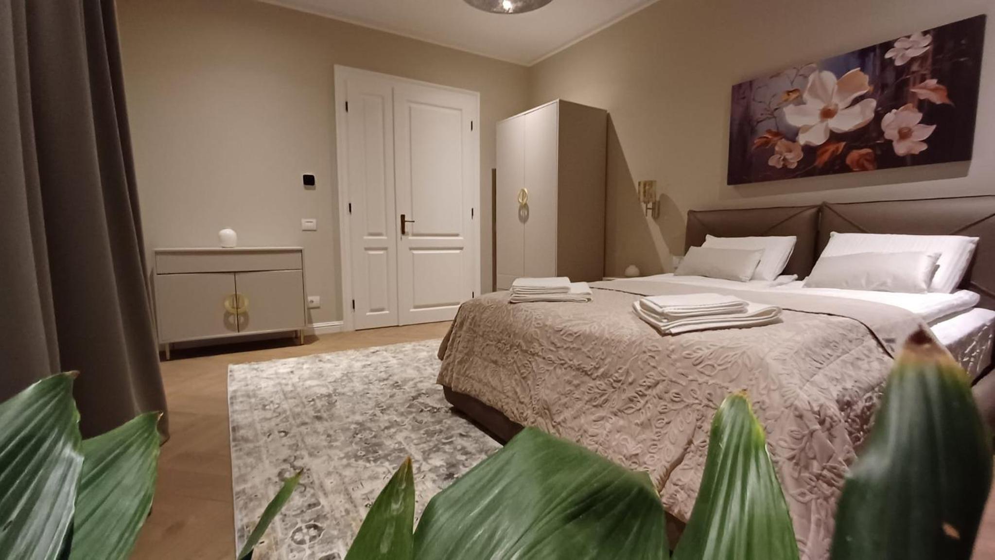 Apartment4U Tribunei