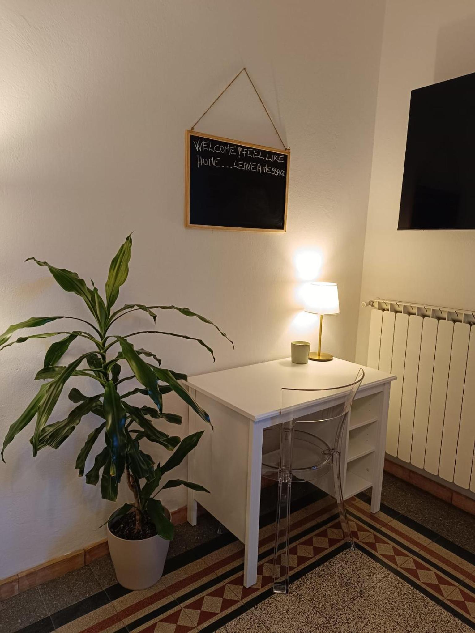 Florence castle apartment 2 bedrooms, 2 bathrooms