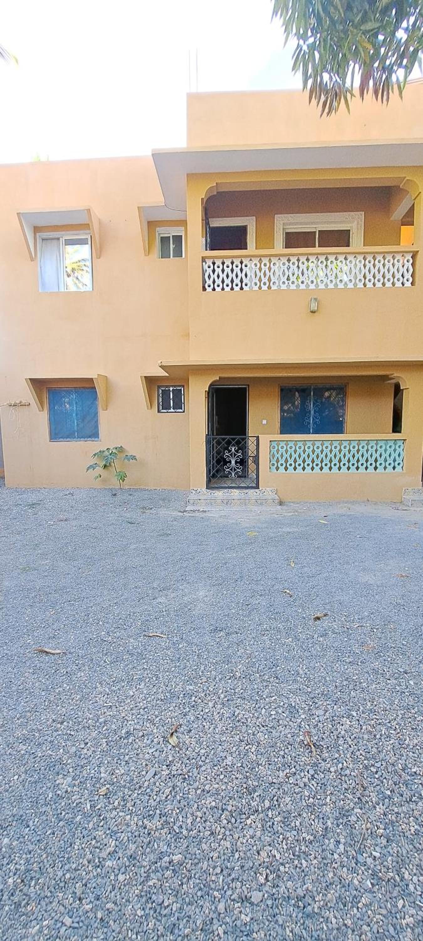 Manukato Apartments