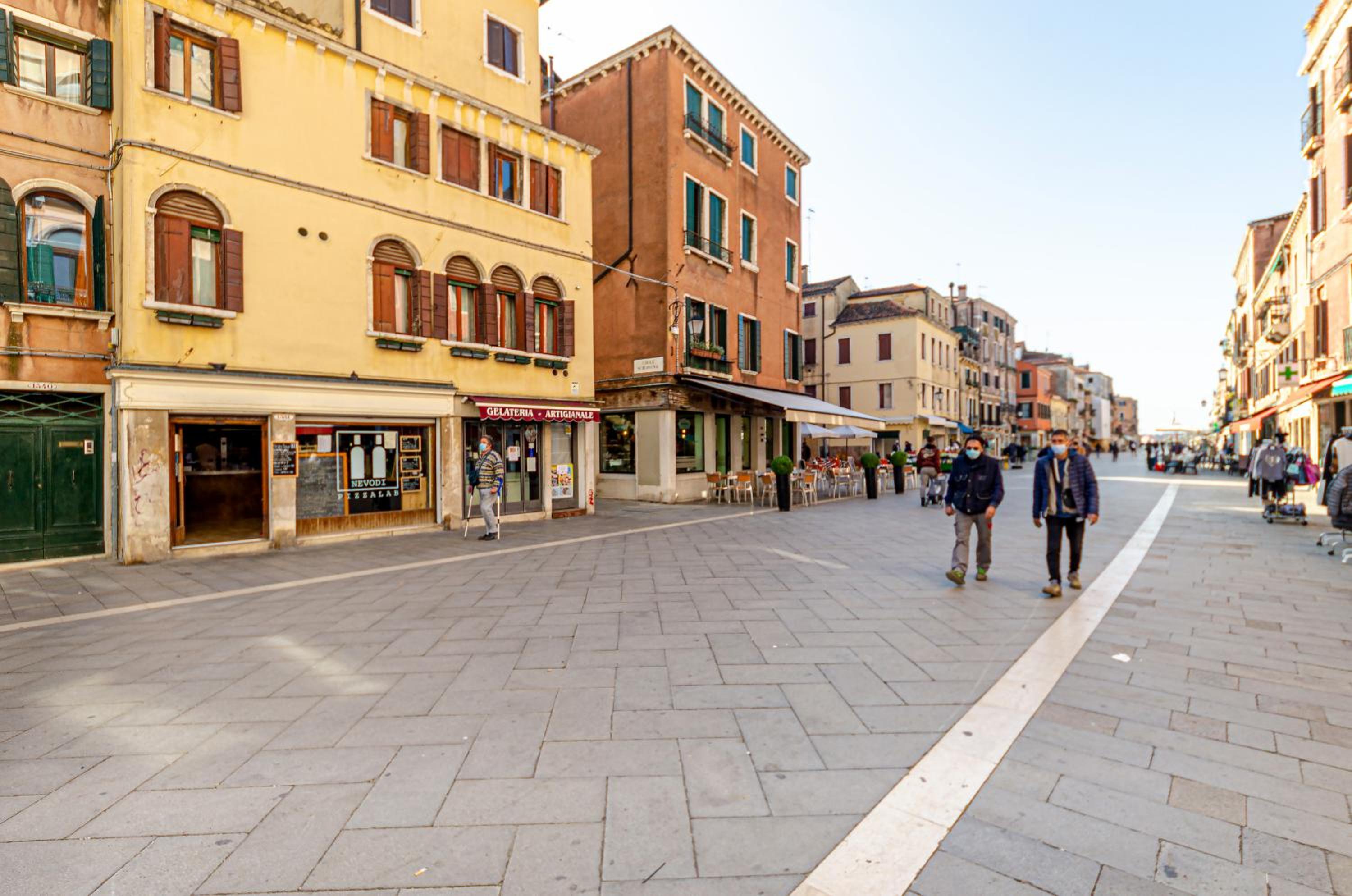NEW CA' CONTARINA Via Garibaldi BIENNALE VENICE