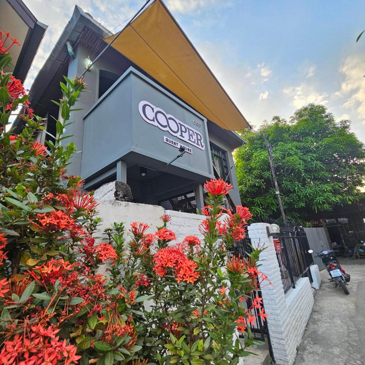 COOPER Guest House