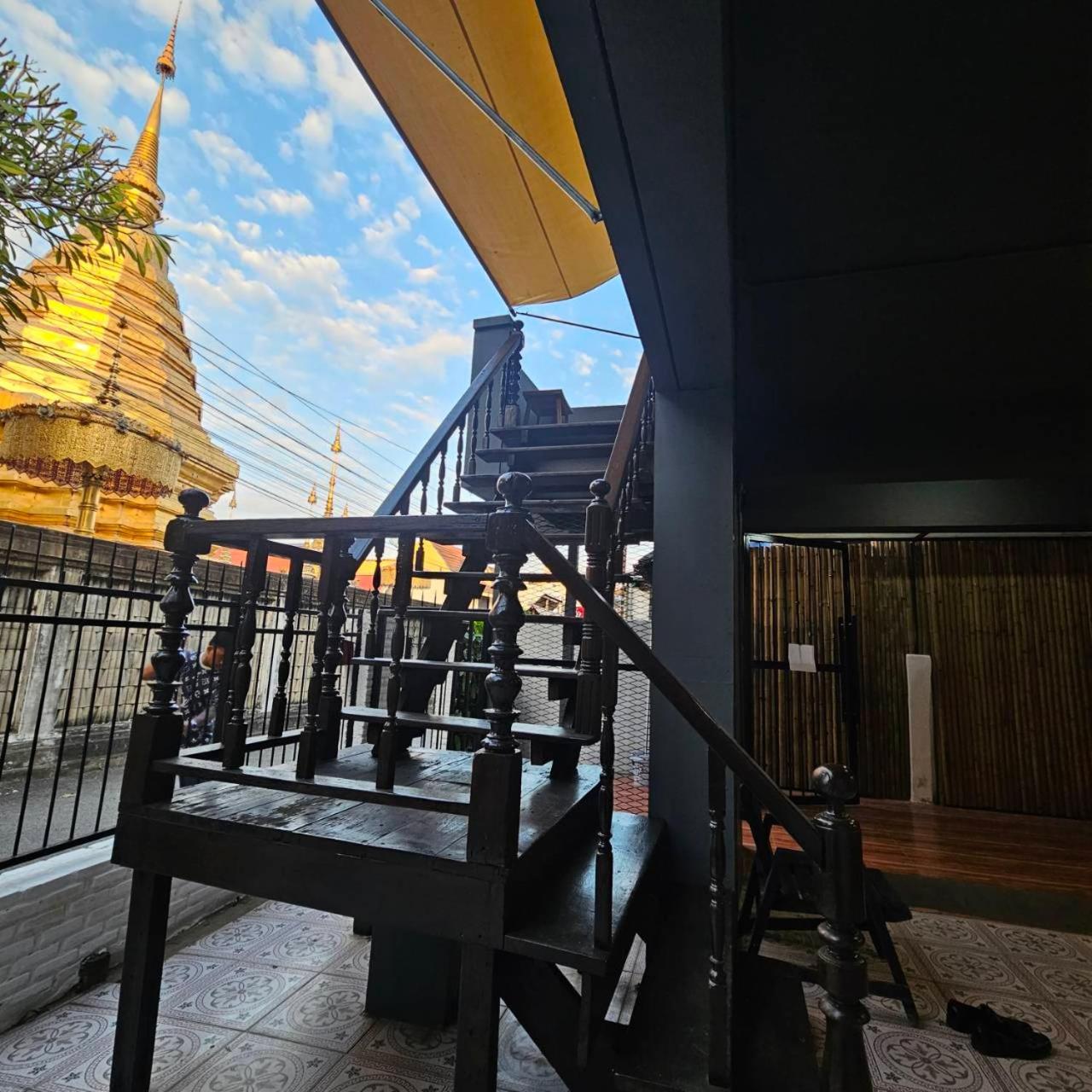 COOPER Guest House