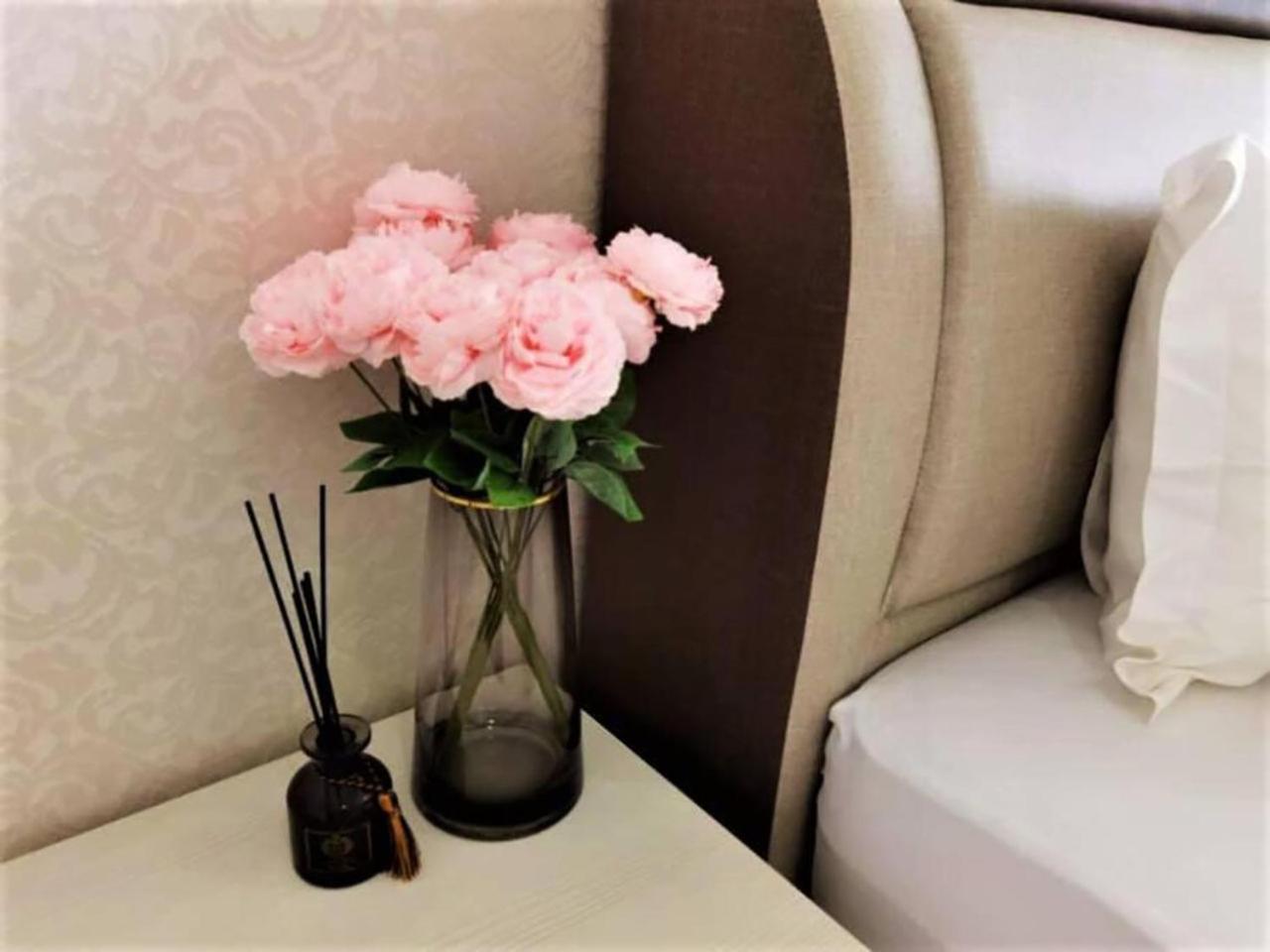 WOODSBURY PREMIER LUXURY SUITE 2B2R 2MIN SUNWAY view 3
