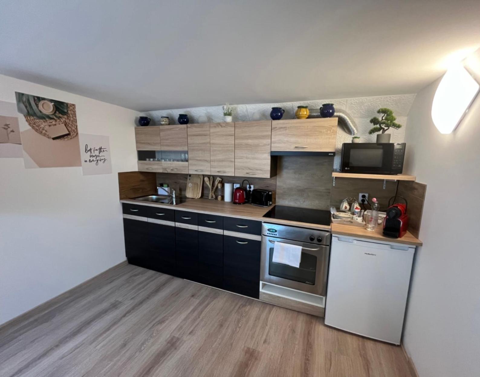 Relax Apartman-Sümeg
