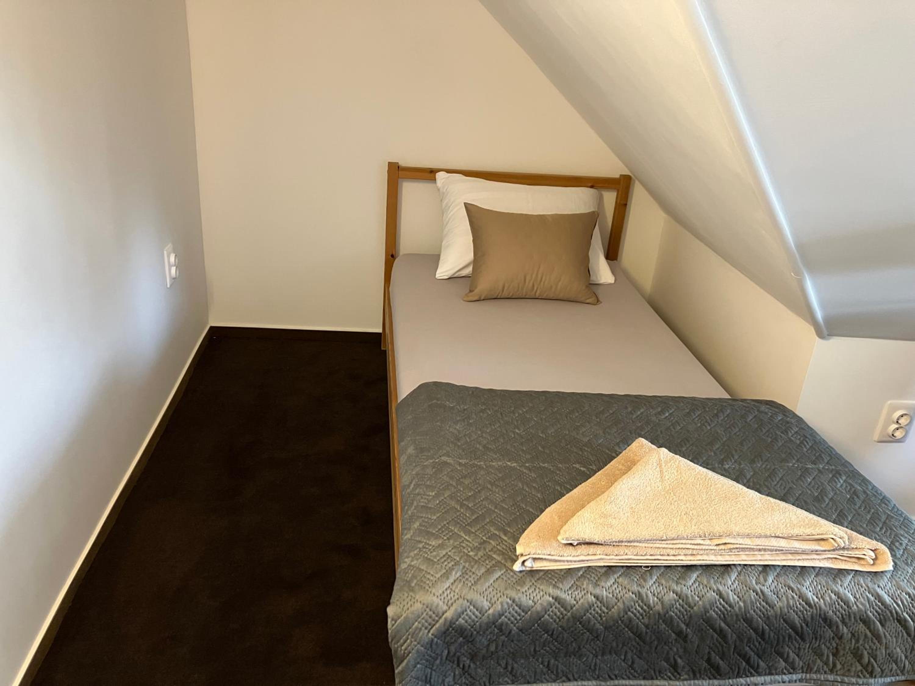Relax Apartman-Sümeg