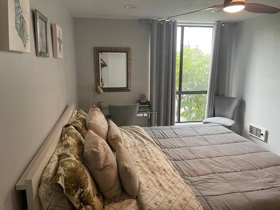 NEW NEW Gorgeous Condo on the beach view 5