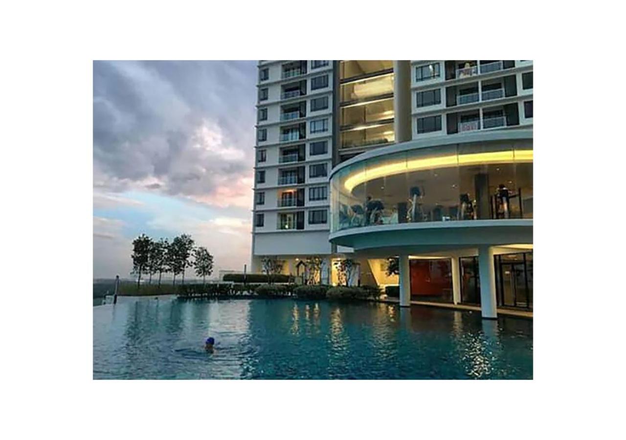 WOODSBURY PREMIER LUXURY SUITE 2B2R 2MIN SUNWAY view 5