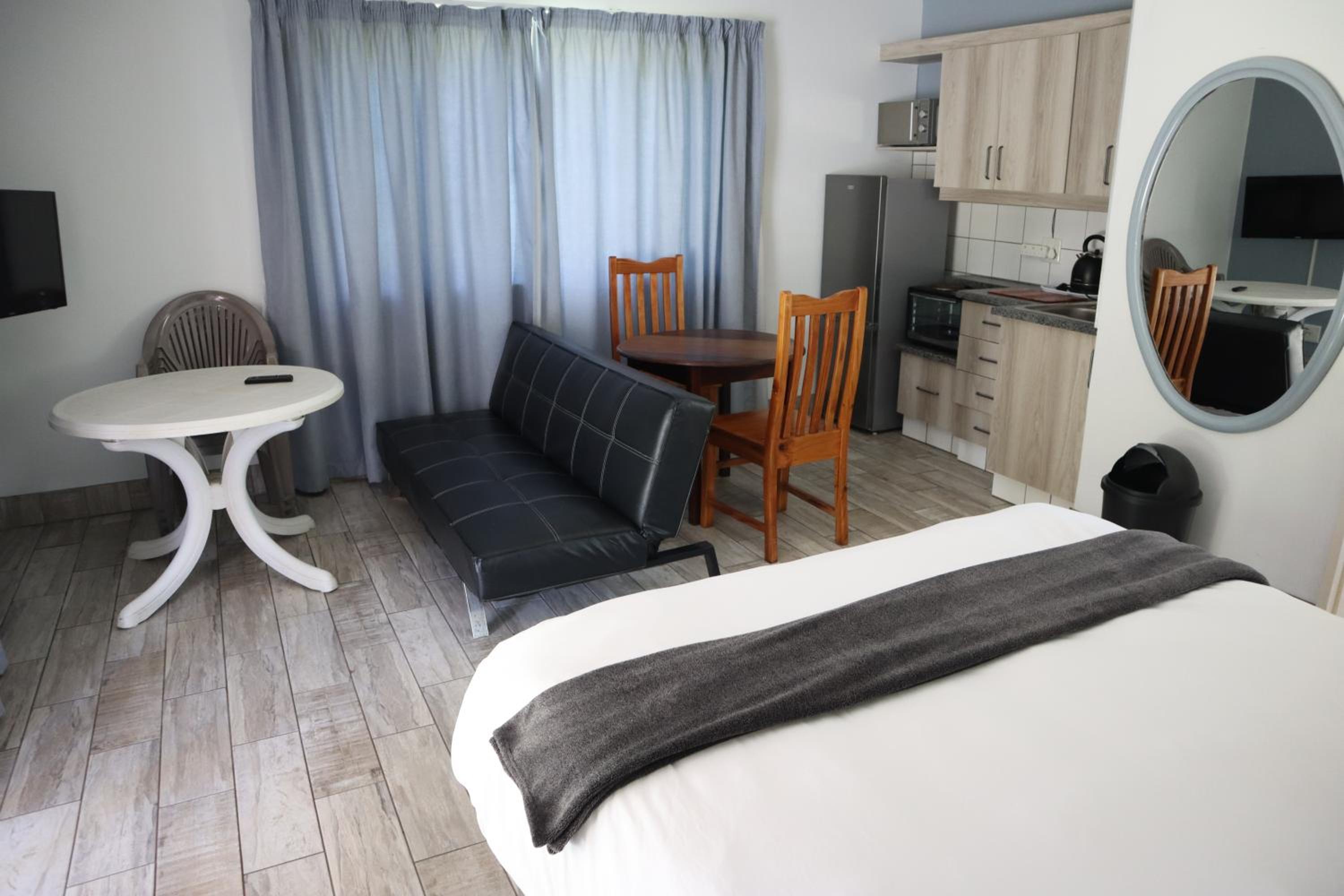 Mountjoy Guest Lodge